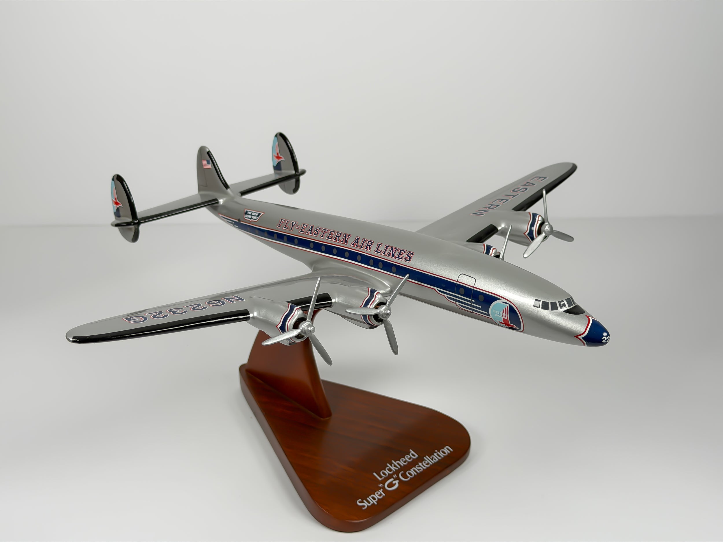 1:100 Eastern Air Lines Lockheed L-1049 (N6232G) - Great Silver Fleet | Executive Model