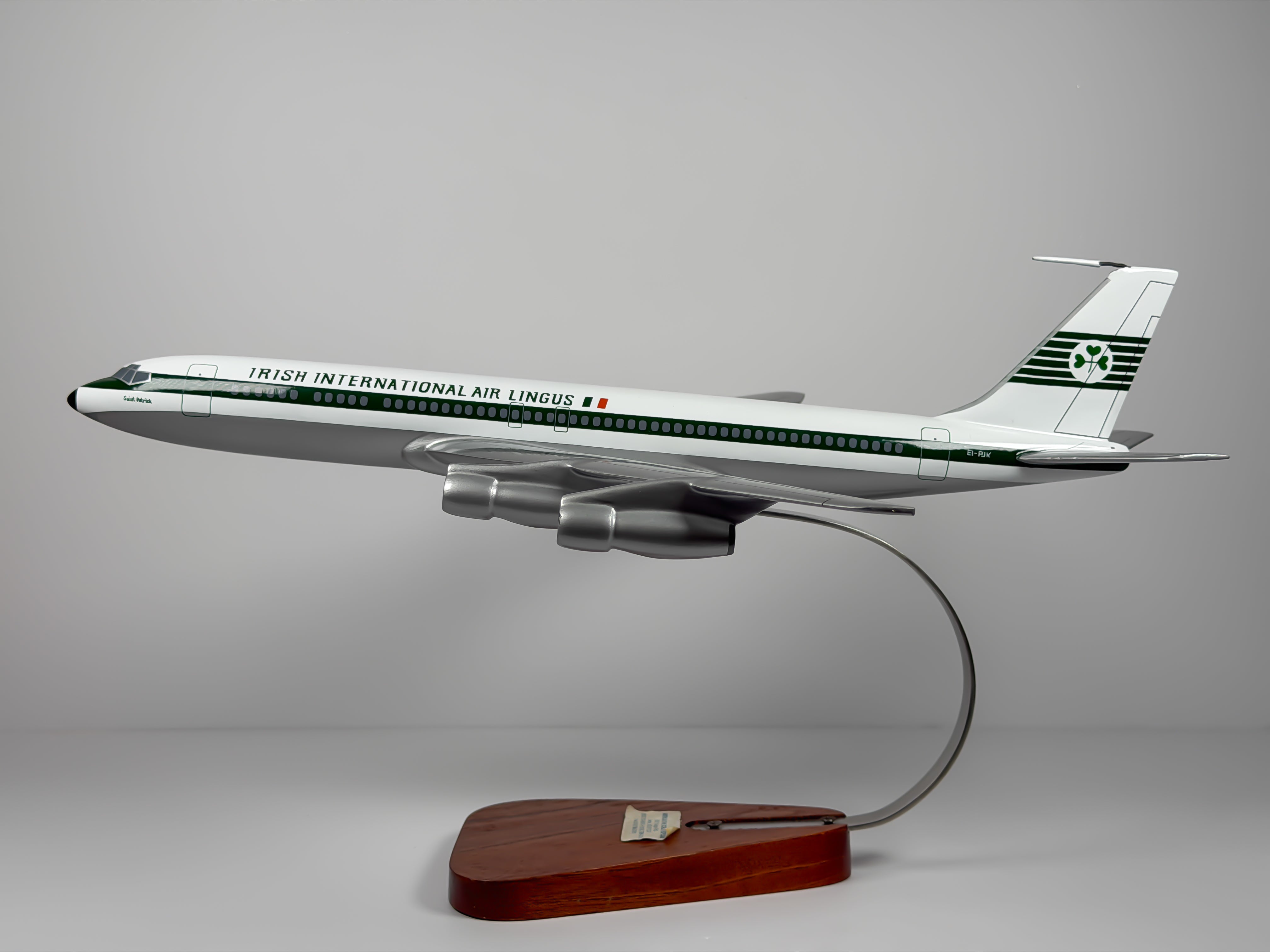 1:100 Aer Lingus Boeing 707-300 (EI-PJK) - Delivery Colors | Executive Model