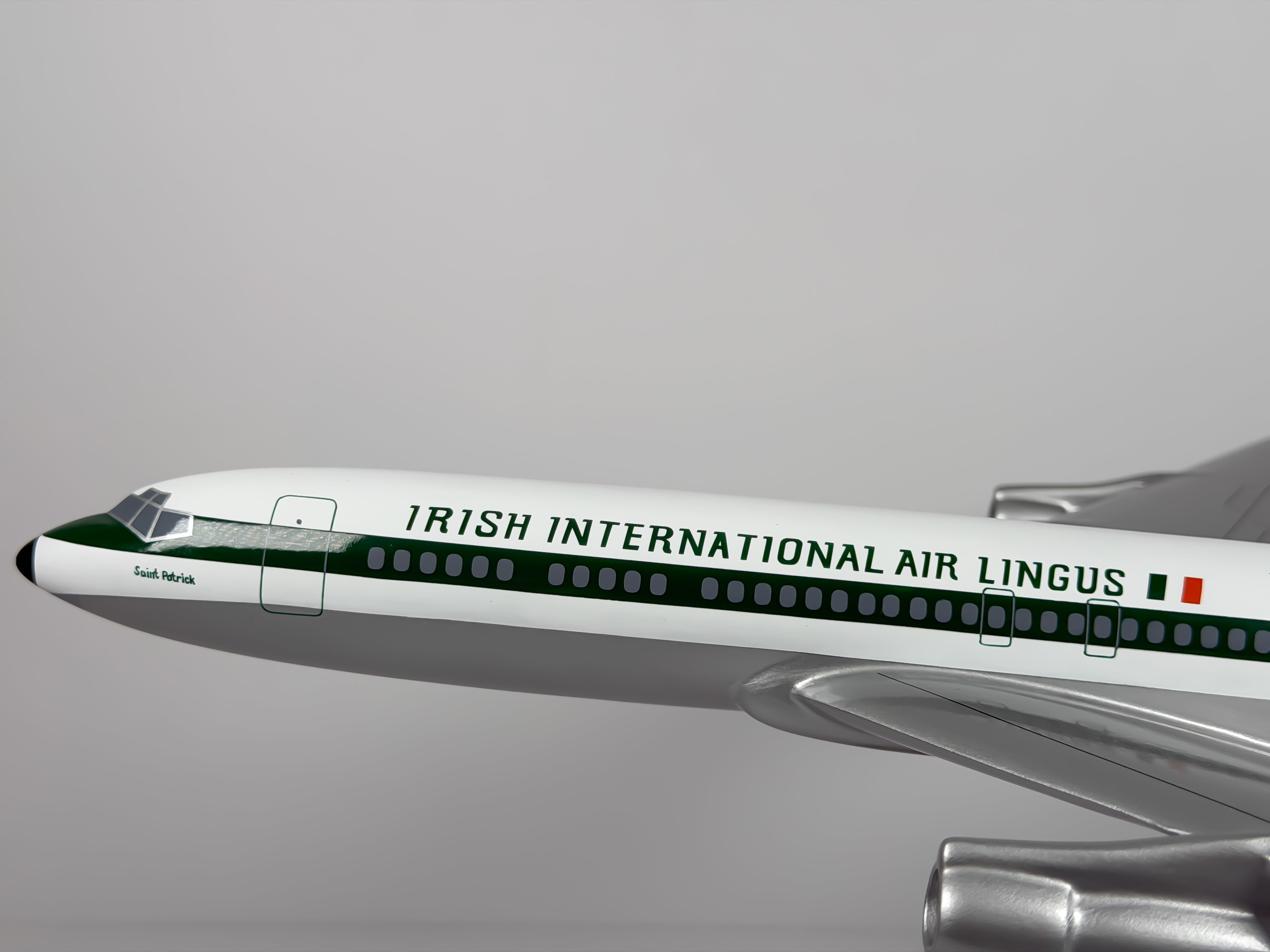 1:100 Aer Lingus Boeing 707-300 (EI-PJK) - Delivery Colors | Executive Model