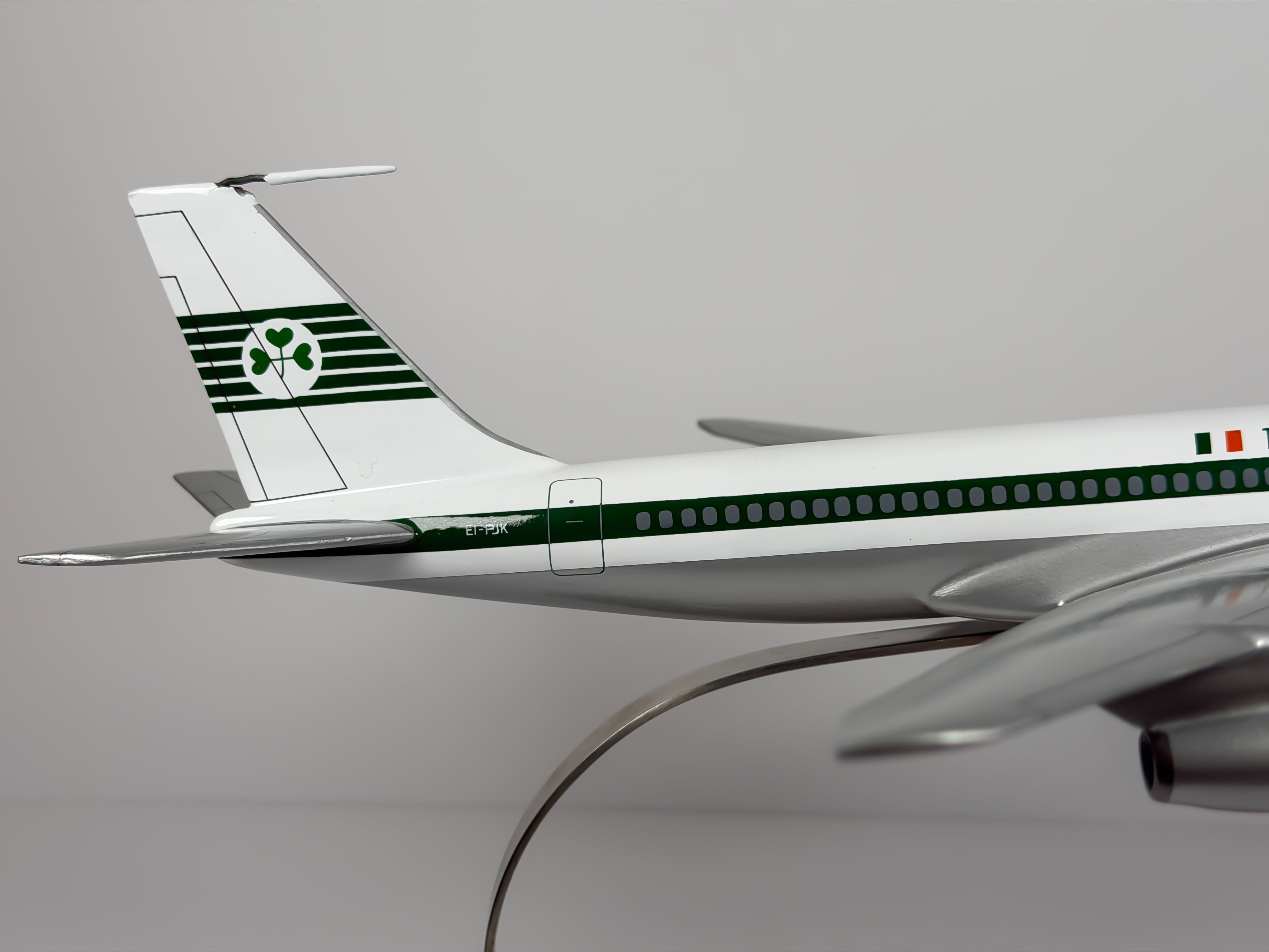 1:100 Aer Lingus Boeing 707-300 (EI-PJK) - Delivery Colors | Executive Model