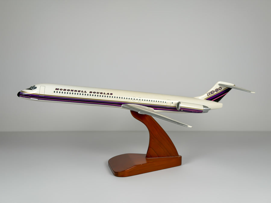 1:100 McDonnell Douglas House McDonnell Douglas MD-80 - Purple Stripes | Executive Model