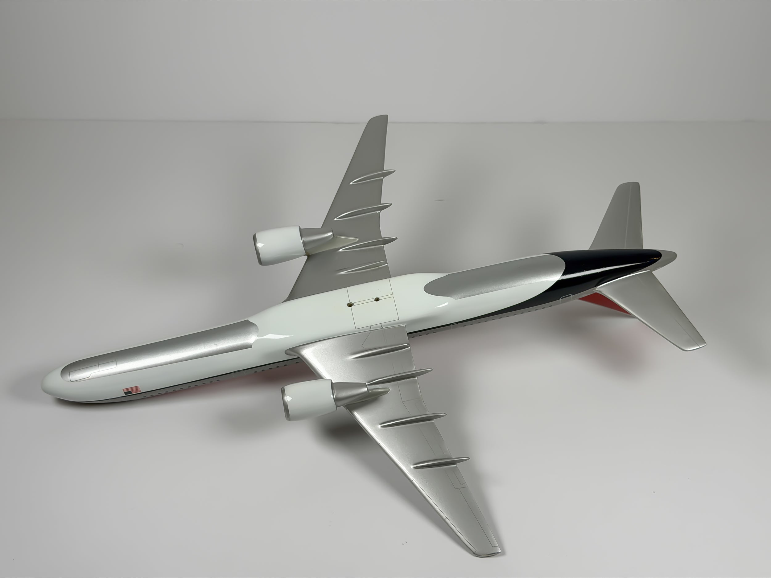 1:100 Northwest Airlines Boeing 757-200 - Bowling Shoe | Executive Model