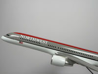 1:100 Northwest Airlines Boeing 757-200 - Bowling Shoe | Executive Model