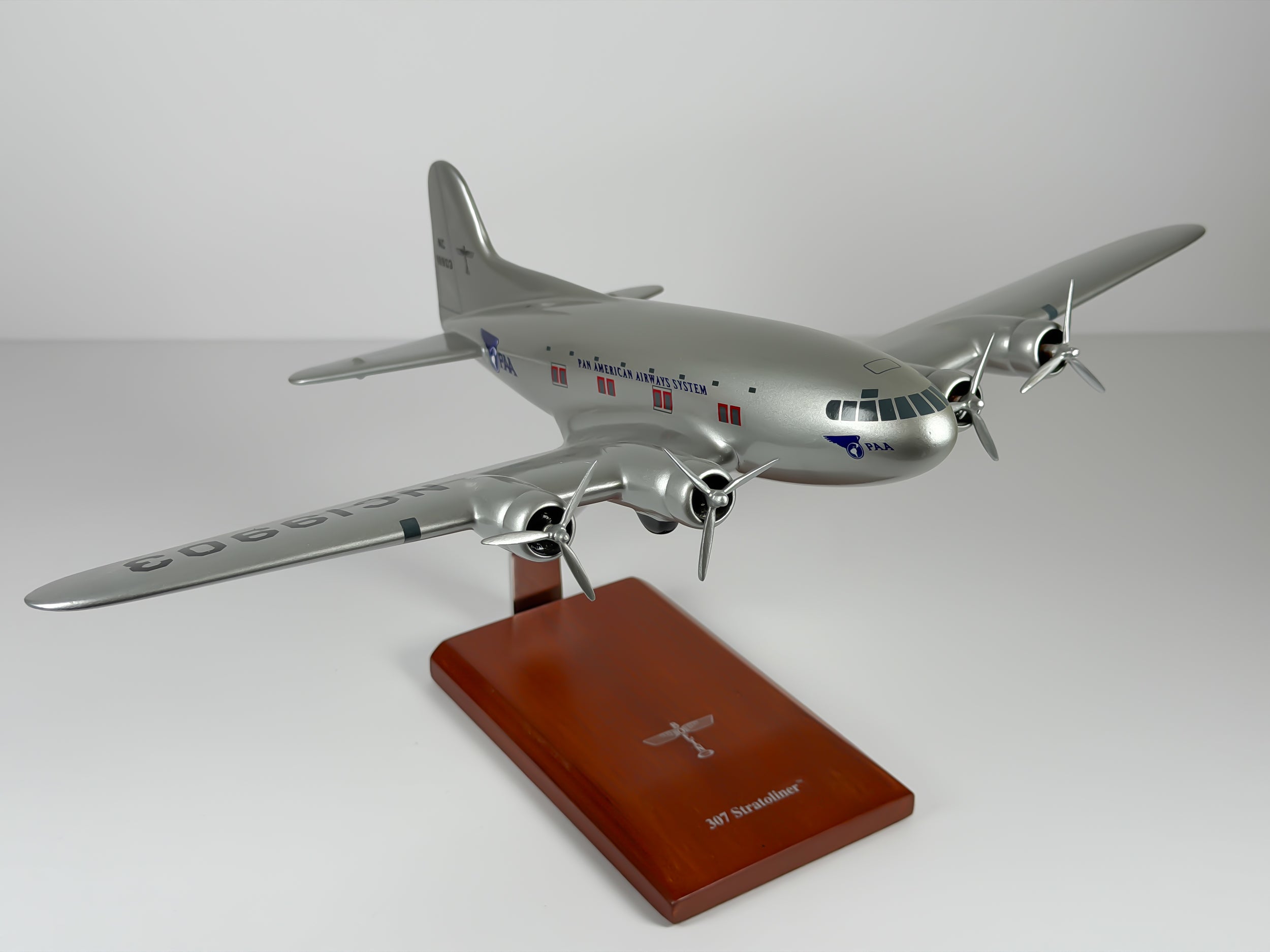 1:100 Pan American Boeing 307 Stratoliner (NC19903) - Mainliner | Executive Model
