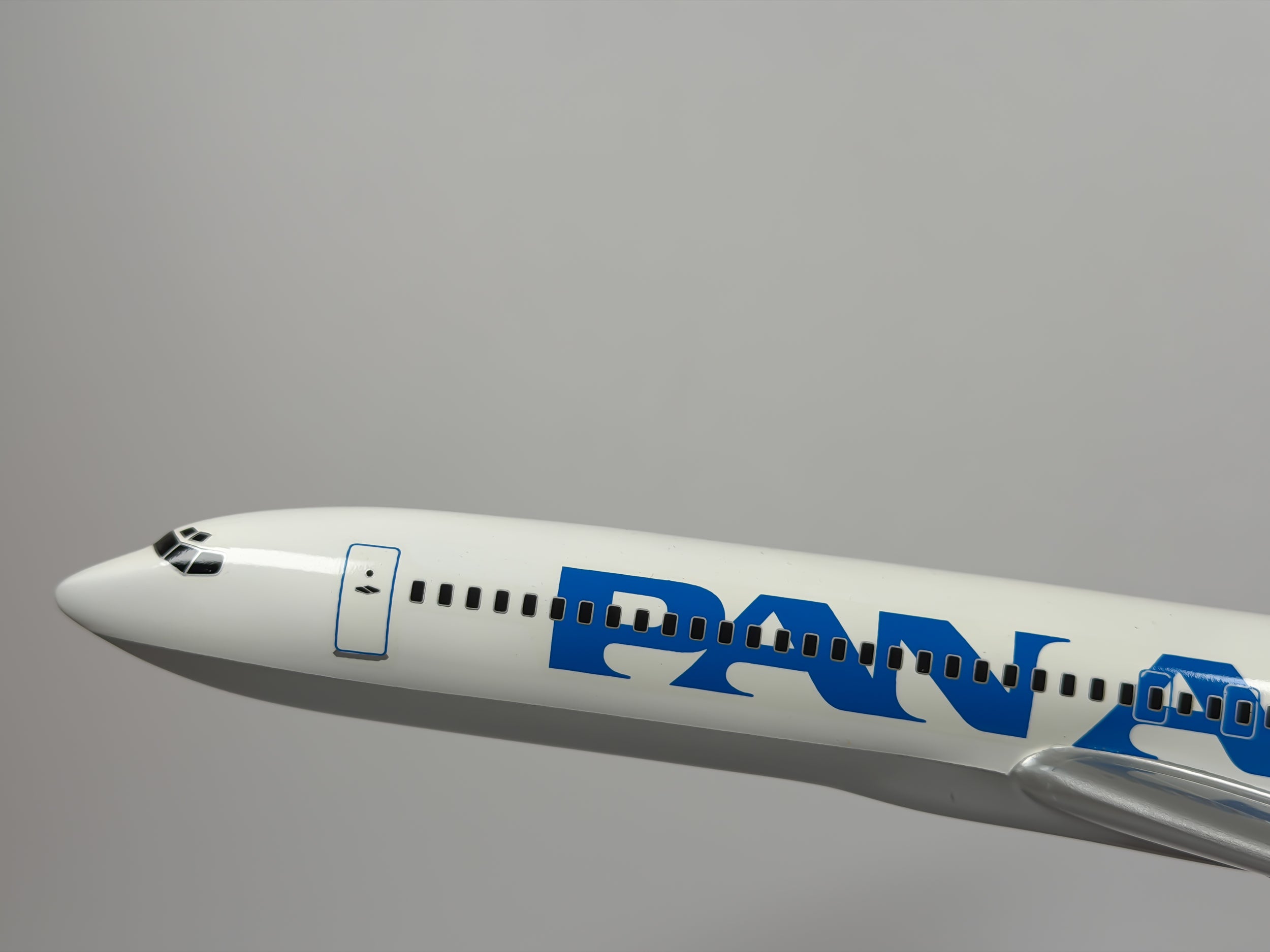 1:100 Pan American Boeing 727-200 (N4747) - Billboard | Executive Model