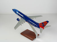 1:100 Sun Country Airlines Boeing 737-800 (N800SY) - 2001-2016 | Executive Model