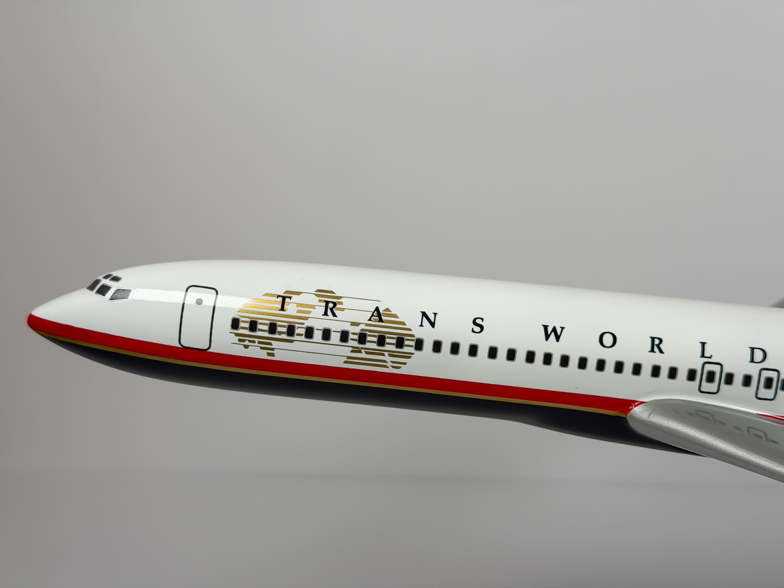 1:100 Trans World Airlines (TWA) Boeing 727-200 - Globe | Executive Model