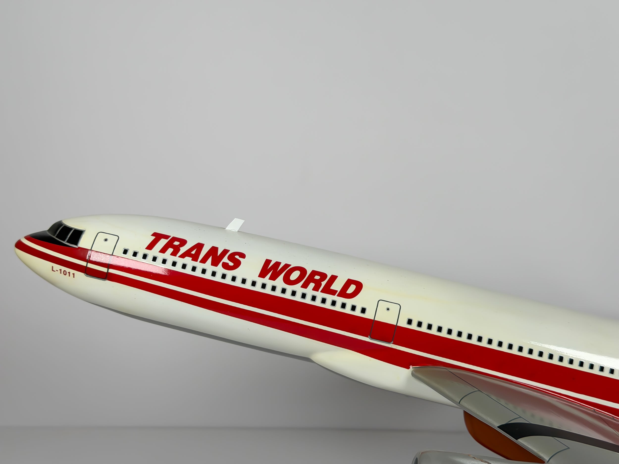 1:100 Trans World Airlines (TWA) Lockheed L-1011 (N8034T) - Dual Stripes | Executive Model
