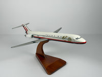 1:100 Trans World Airlines (TWA) McDonnell Douglas MD-80 (N9302B) - Globe | Executive Model