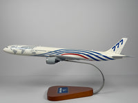 1:160 Boeing House Boeing 777-300ER - Red/Blue - Roll-out | Executive Model