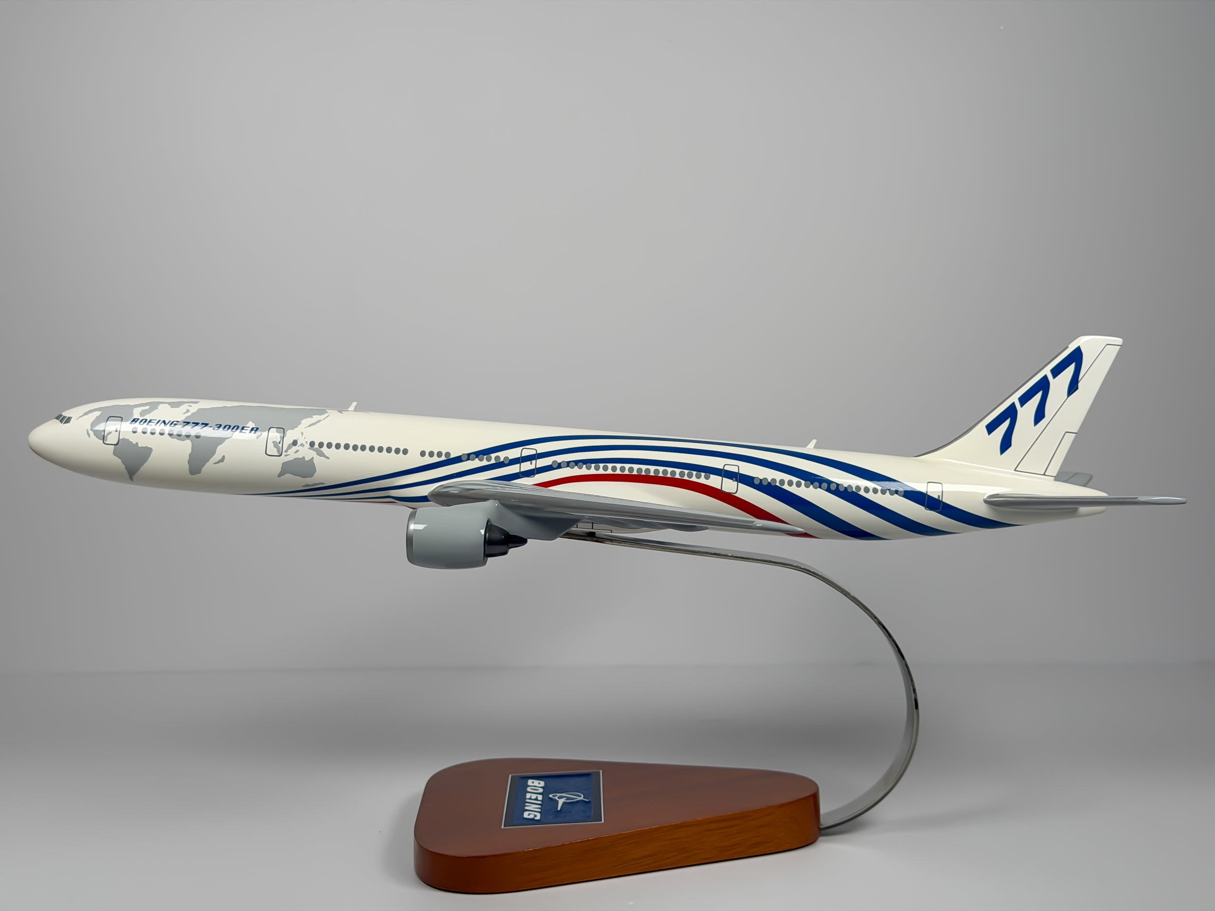 1:160 Boeing House Boeing 777-300ER - Red/Blue - Roll-out | Executive Model