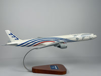 1:160 Boeing House Boeing 777-300ER - Red/Blue - Roll-out | Executive Model