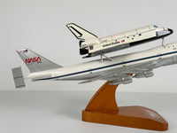 1:200 NASA Boeing 747-100 SCA (905) | Executive Model