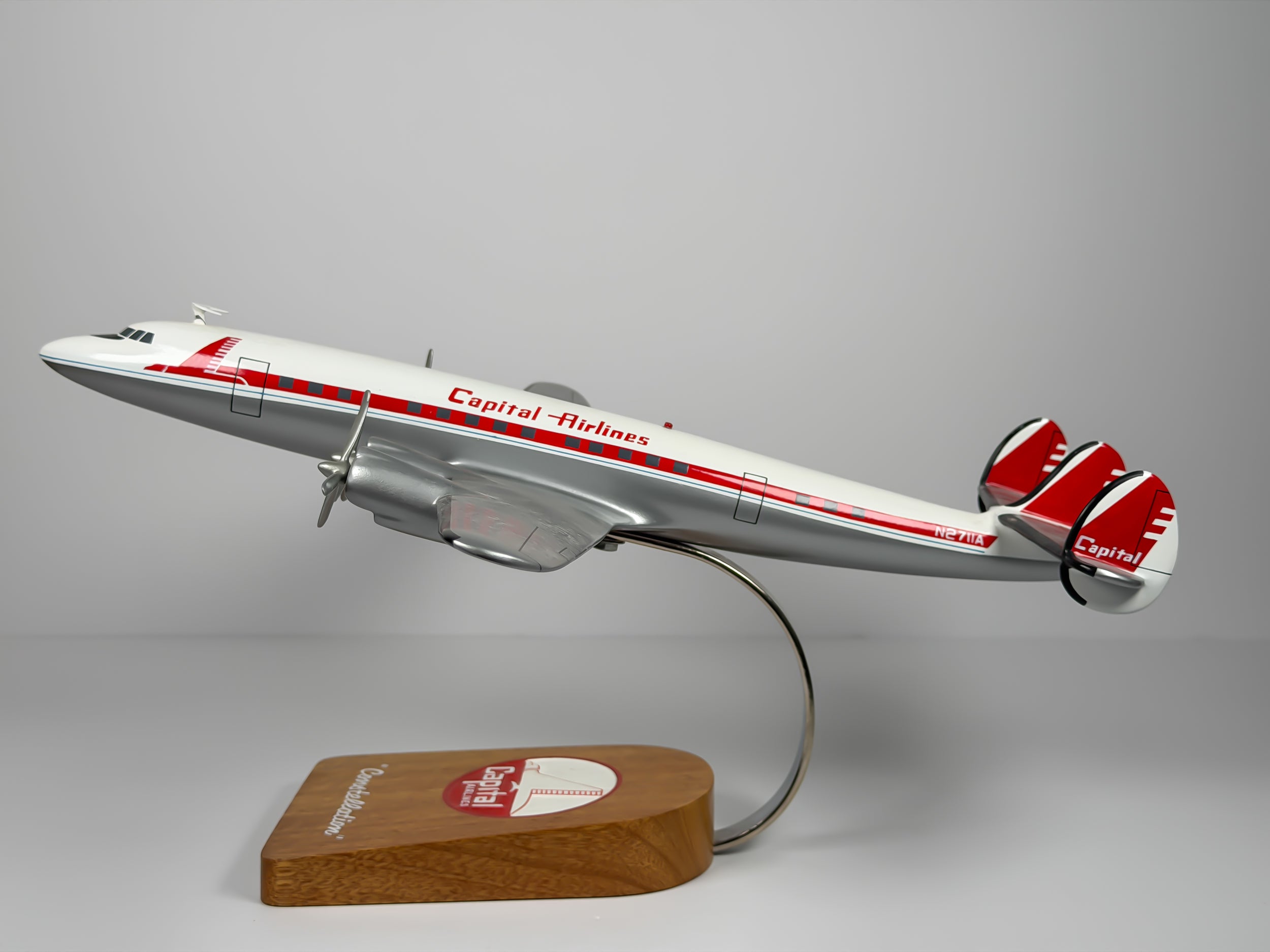 1:72 Capital Airlines Lockheed L-1049 (N2711A) | Executive Model