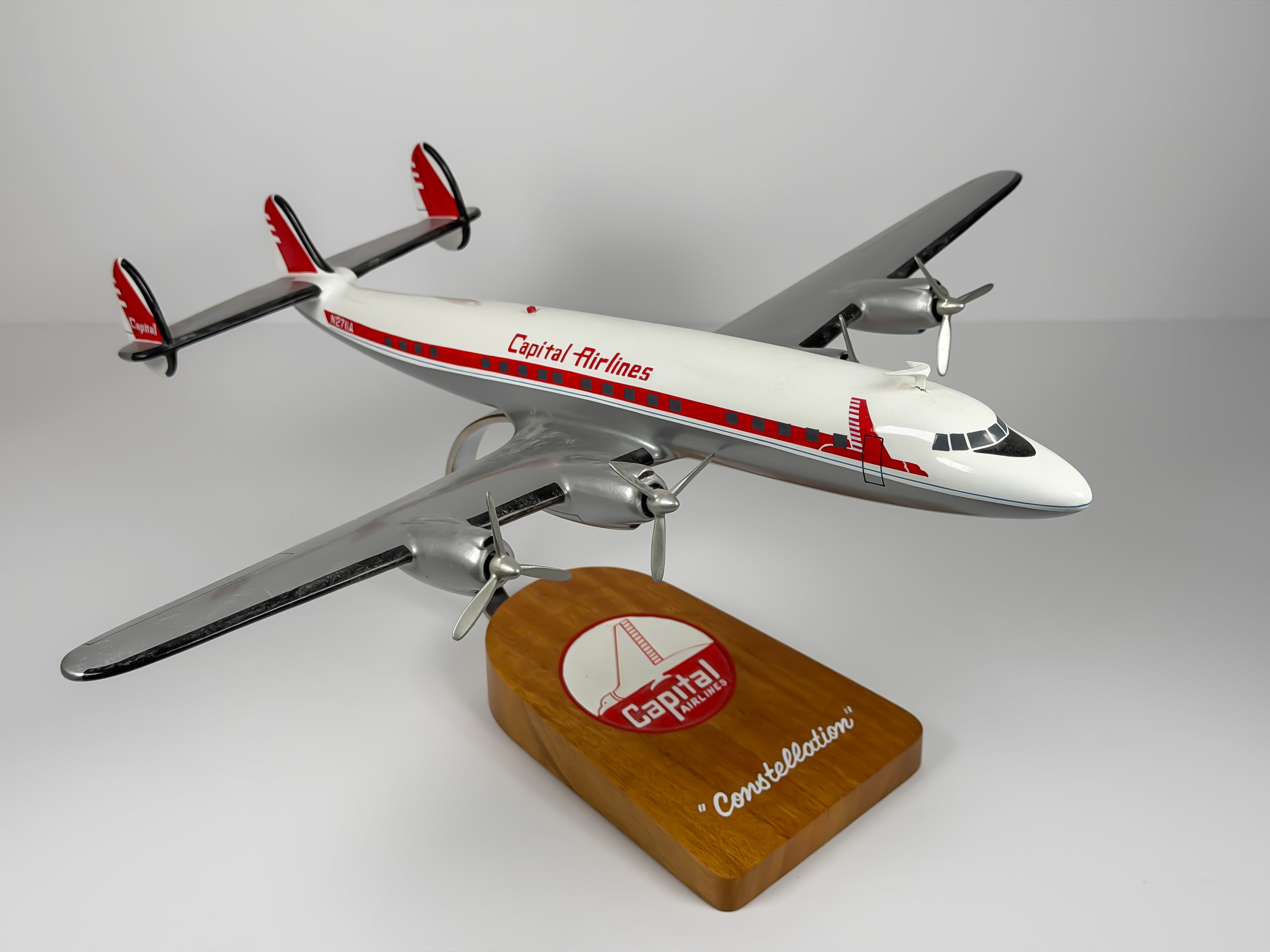 1:72 Capital Airlines Lockheed L-1049 (N2711A) | Executive Model