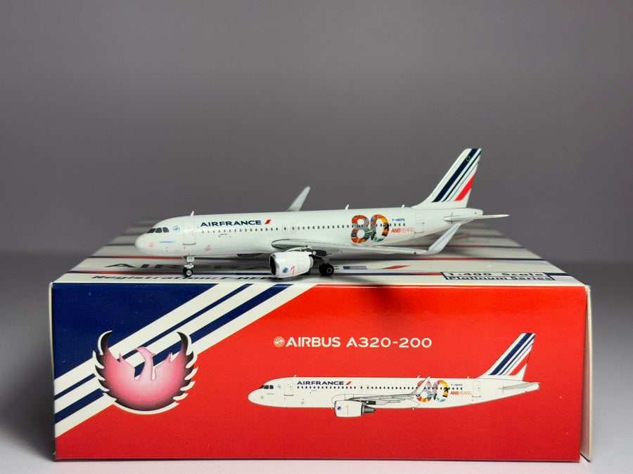 Phoenix Models 1:400 Air France Airbus A320-200 F-HEPG 80th Anniversary 10853