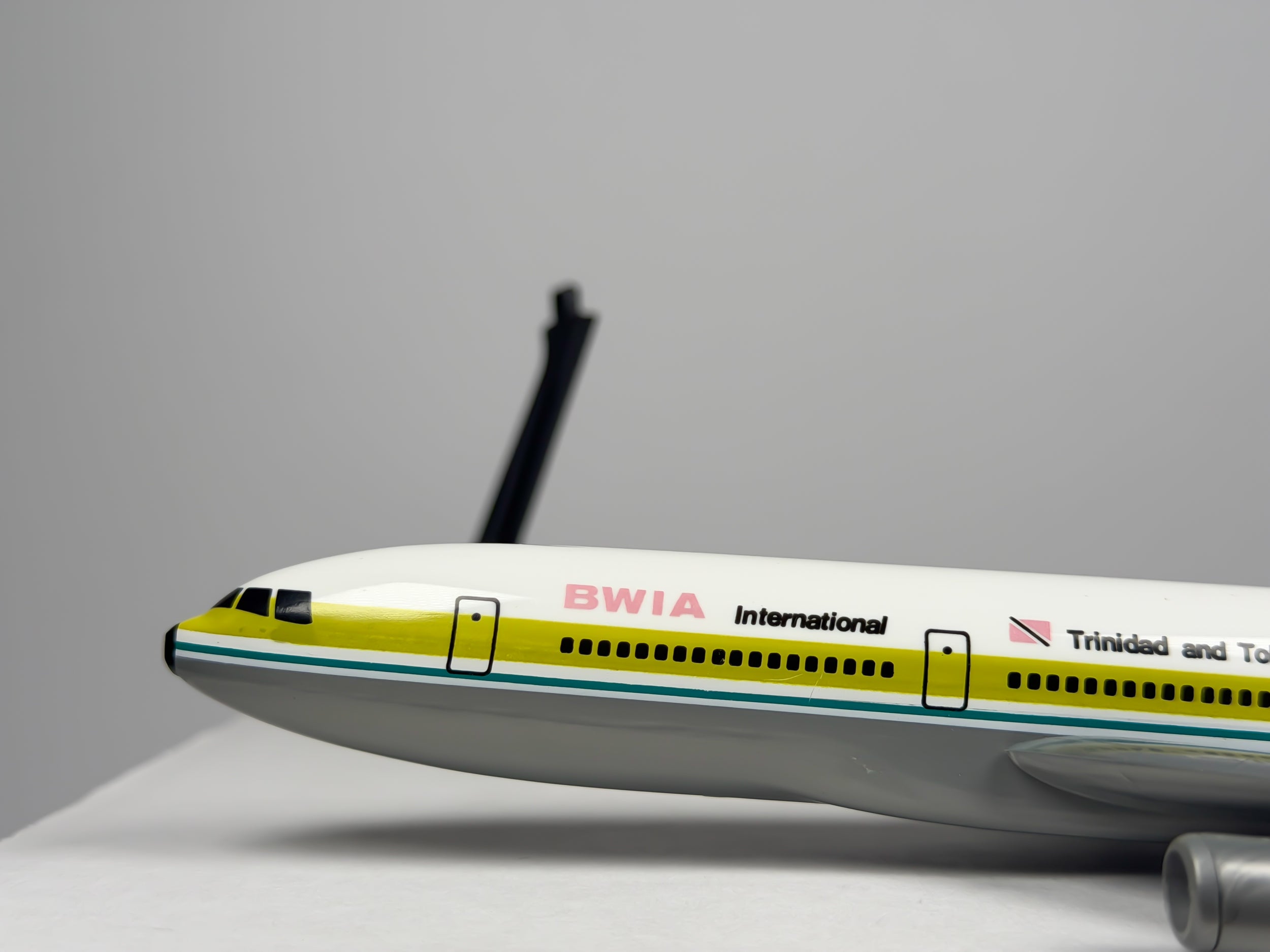 1:250 BWIA Lockheed L-1011 - First Scheme | Flight Miniatures