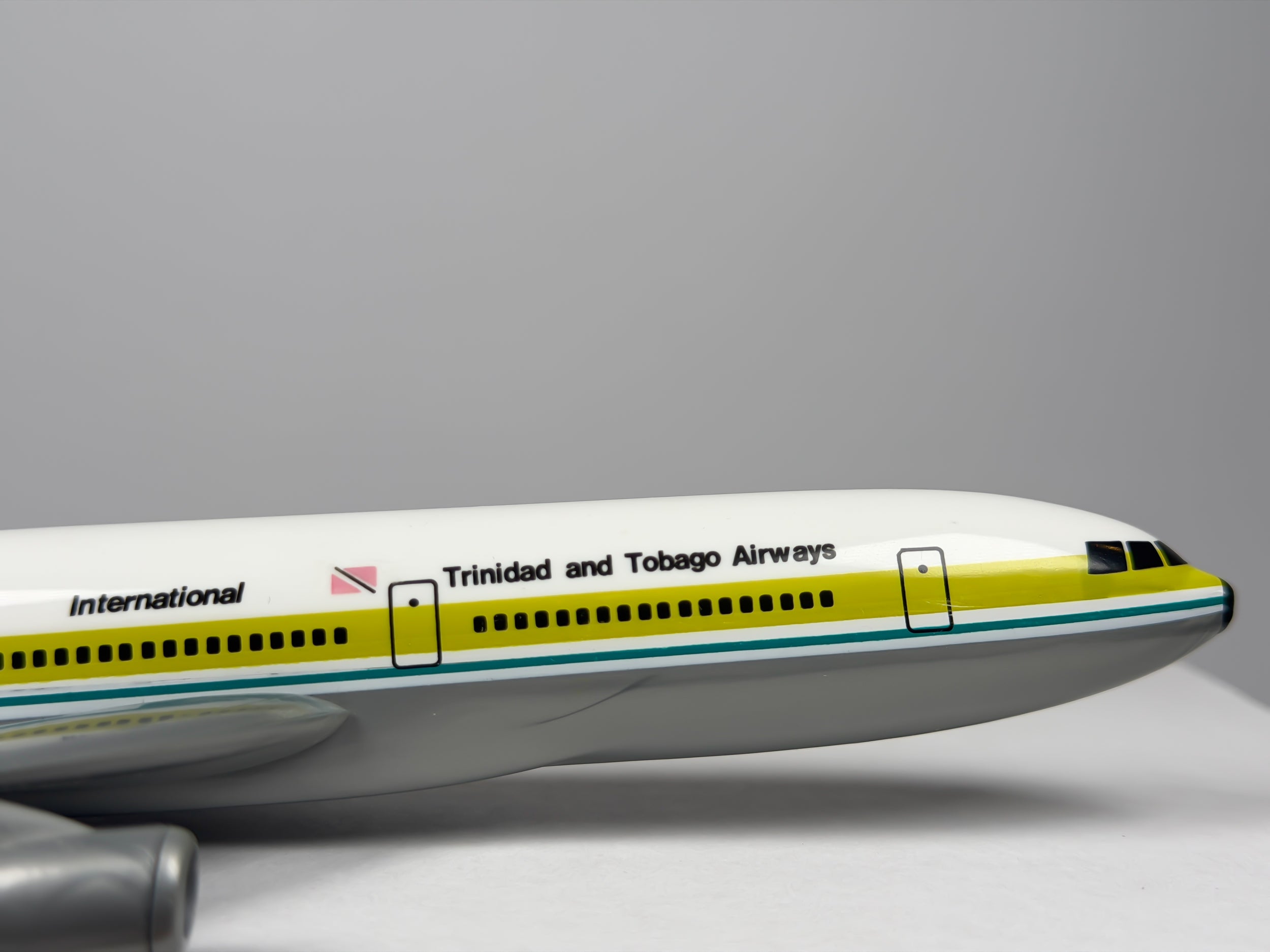 1:250 BWIA Lockheed L-1011 - First Scheme | Flight Miniatures