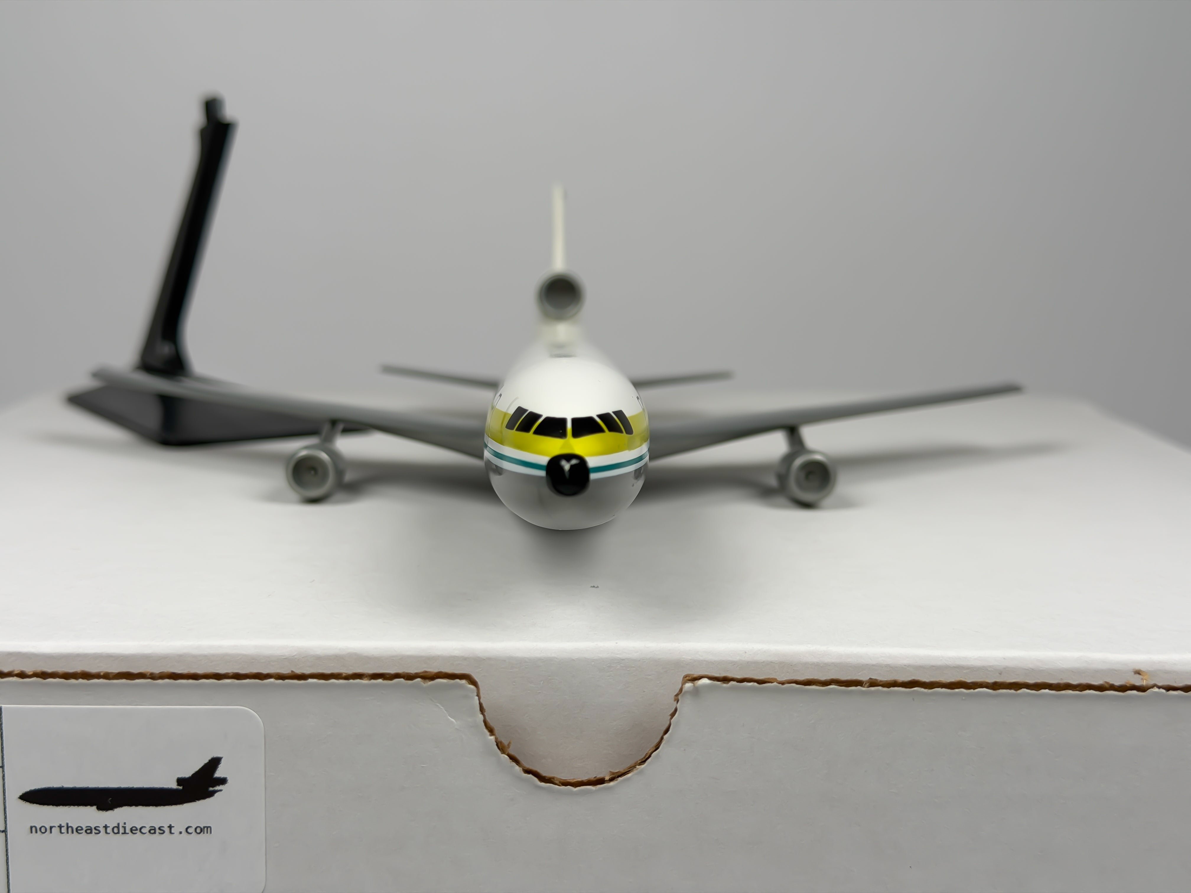 1:250 BWIA Lockheed L-1011 - First Scheme | Flight Miniatures