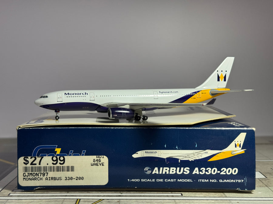 Gemini Jets 1:400 Monarch Airbus A330-200 G-EOMA GJMON797