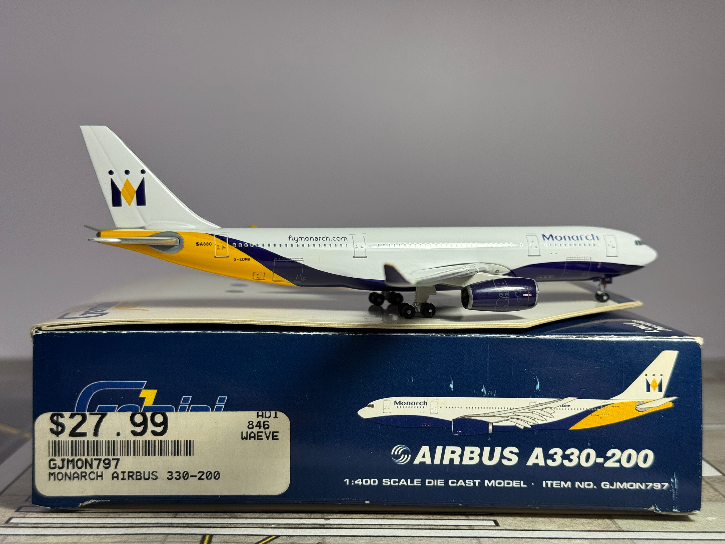 Gemini Jets 1:400 Monarch Airbus A330-200 G-EOMA GJMON797