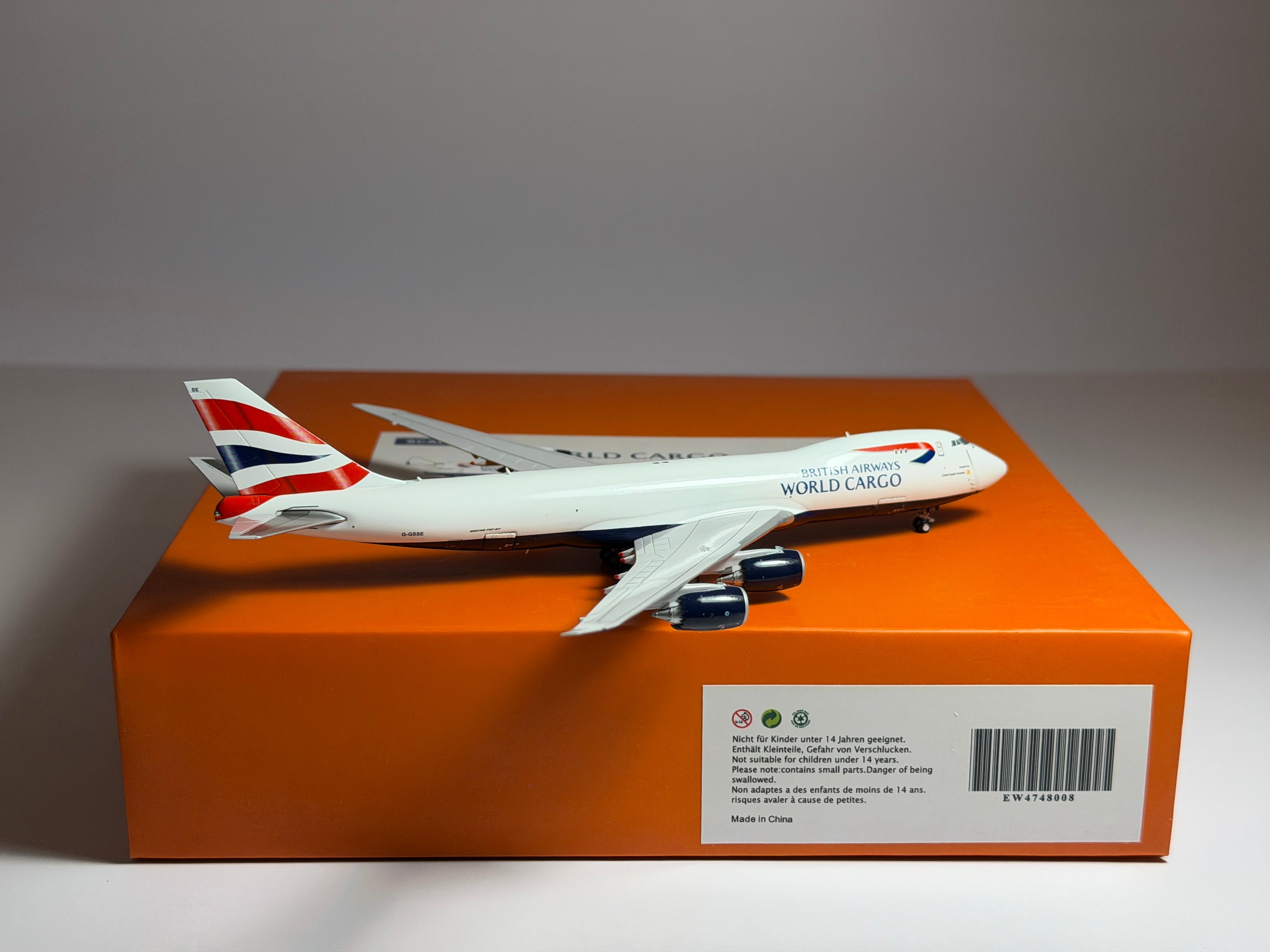 British Airways Boeing 747-8F 1:400 JC Wings G-GSSE (EW4748008)