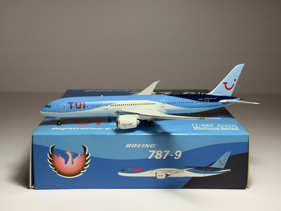 Phoenix Model 1:400 TUI Boeing 787-9 G-TUIJ PH411331