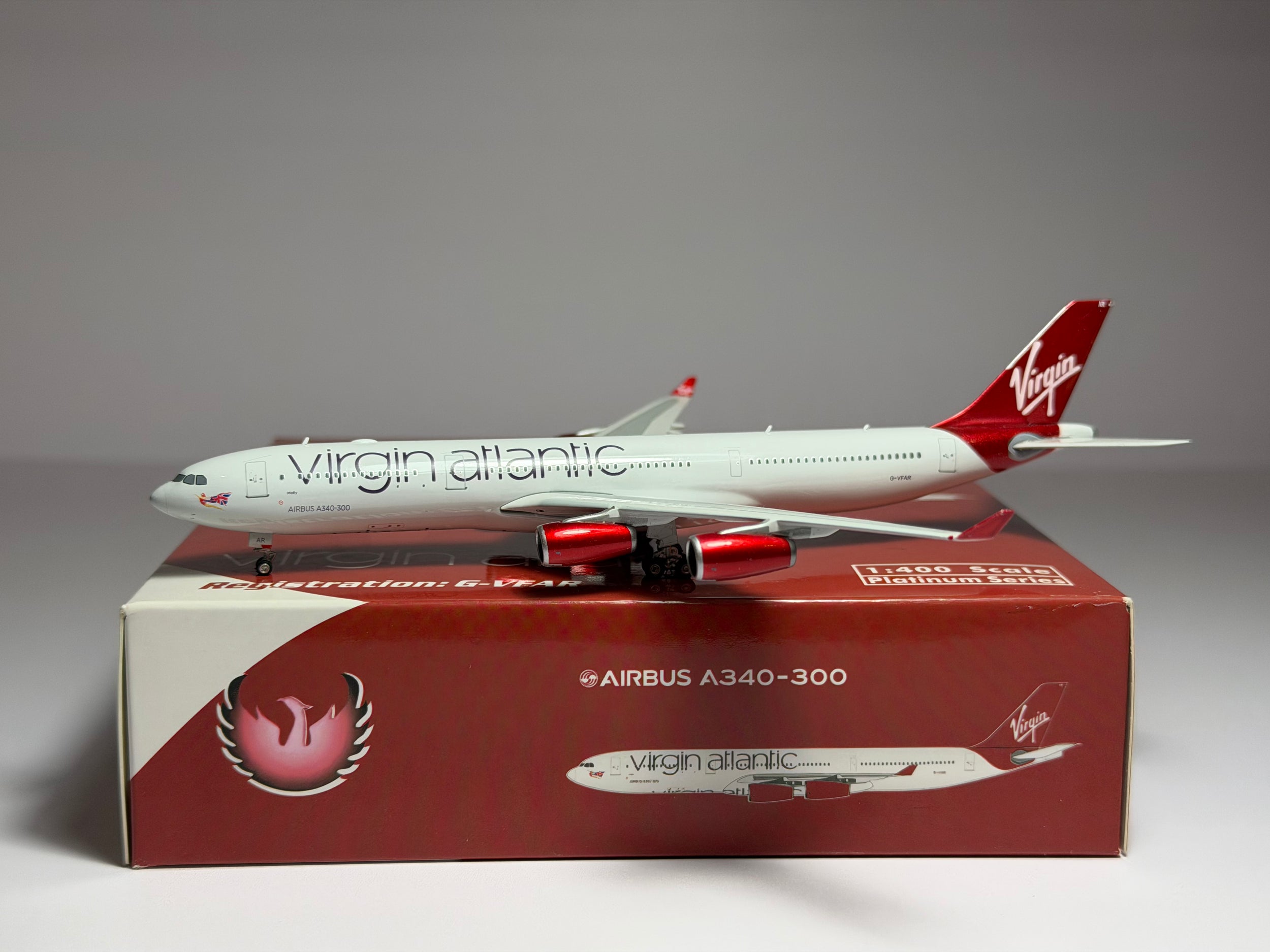 Phoenix Model 1:400 Virgin Atlantic Airbus A340-300 G-VFAR current colors PH411175