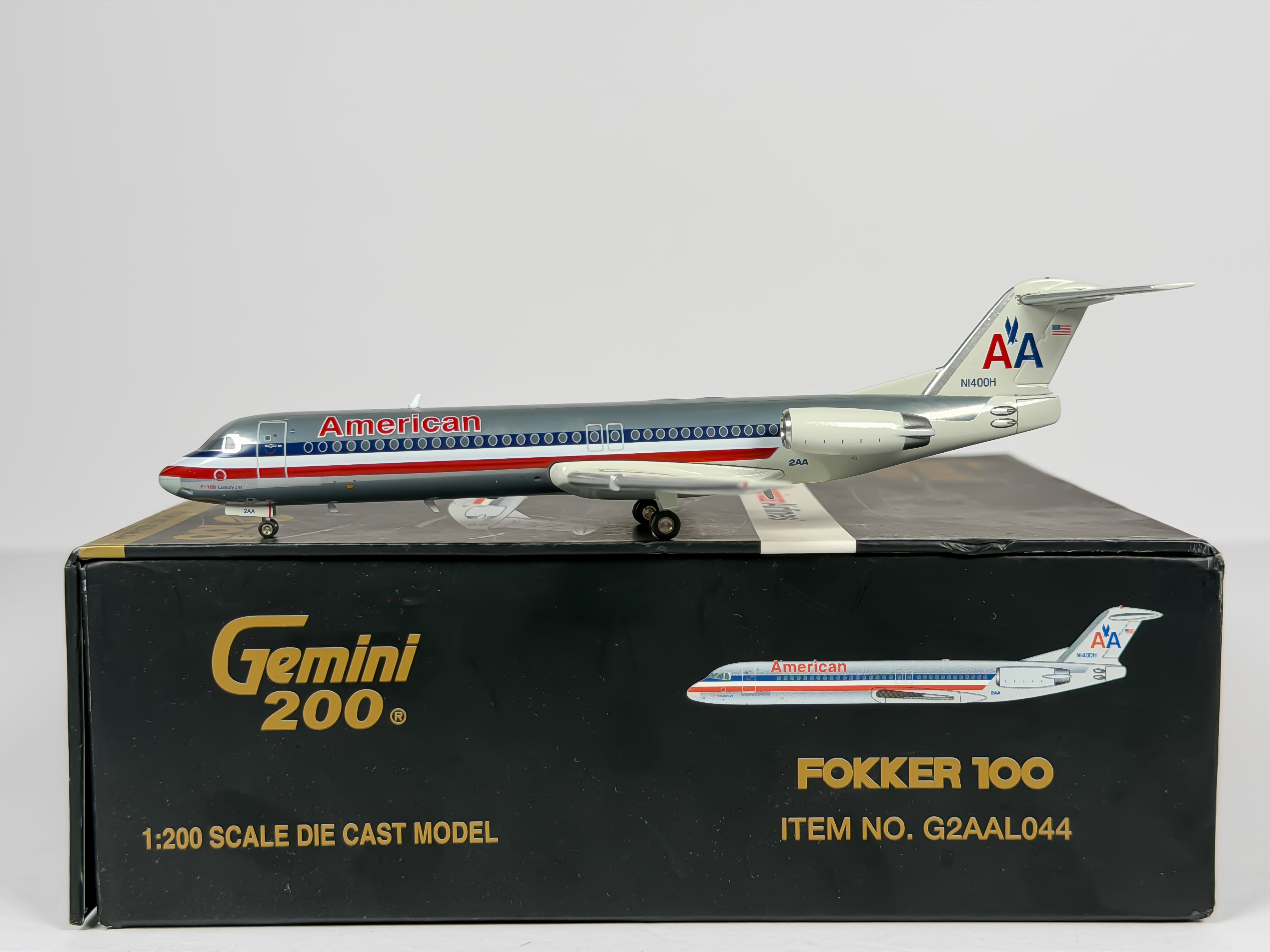 American Airlines Fokker F-100 1:200 Gemini Jets N1400H (G2AAL044)