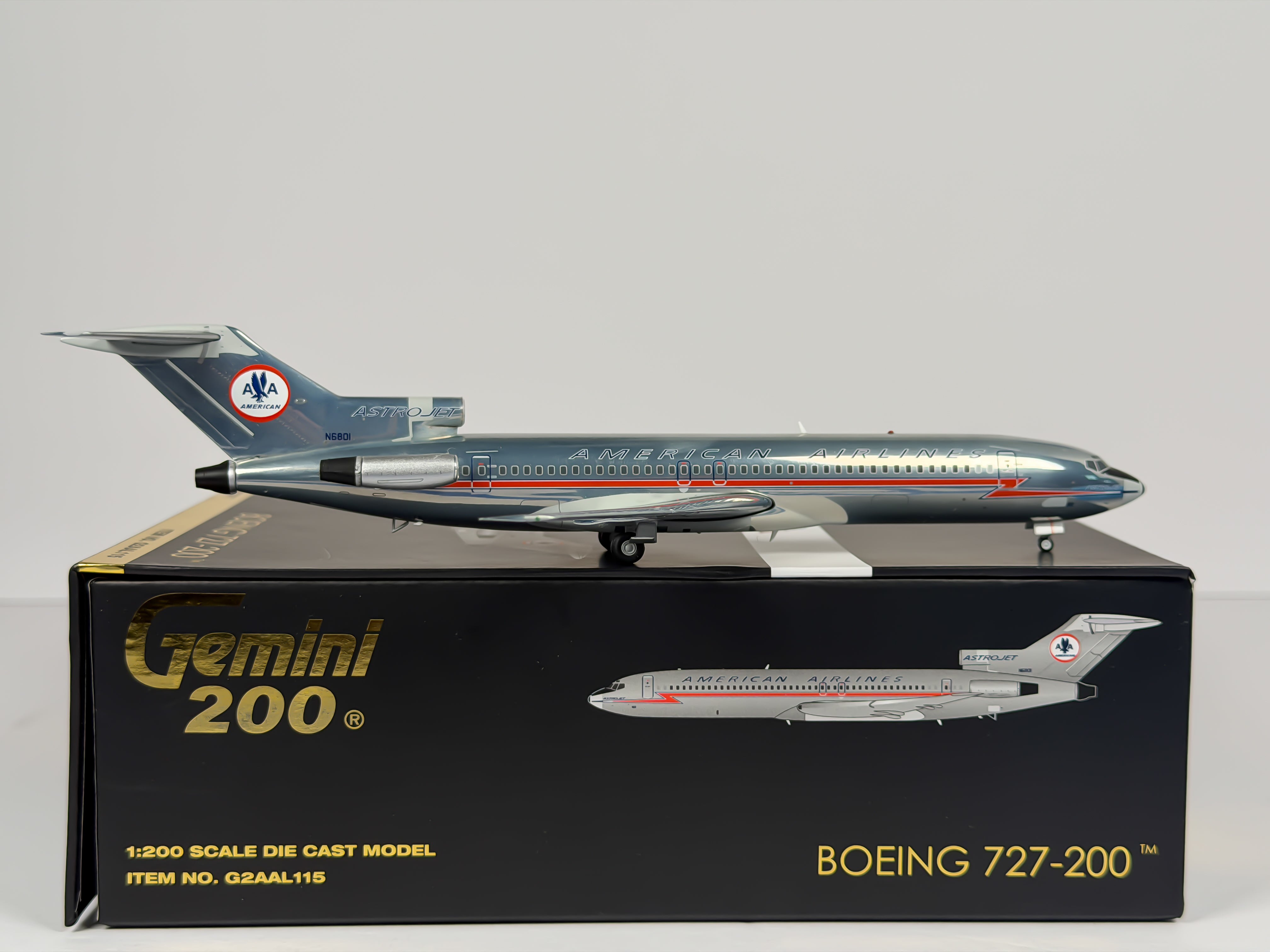 American Airlines Boeing 727-200 1:200 Gemini Jets N6801 (G2AAL115)