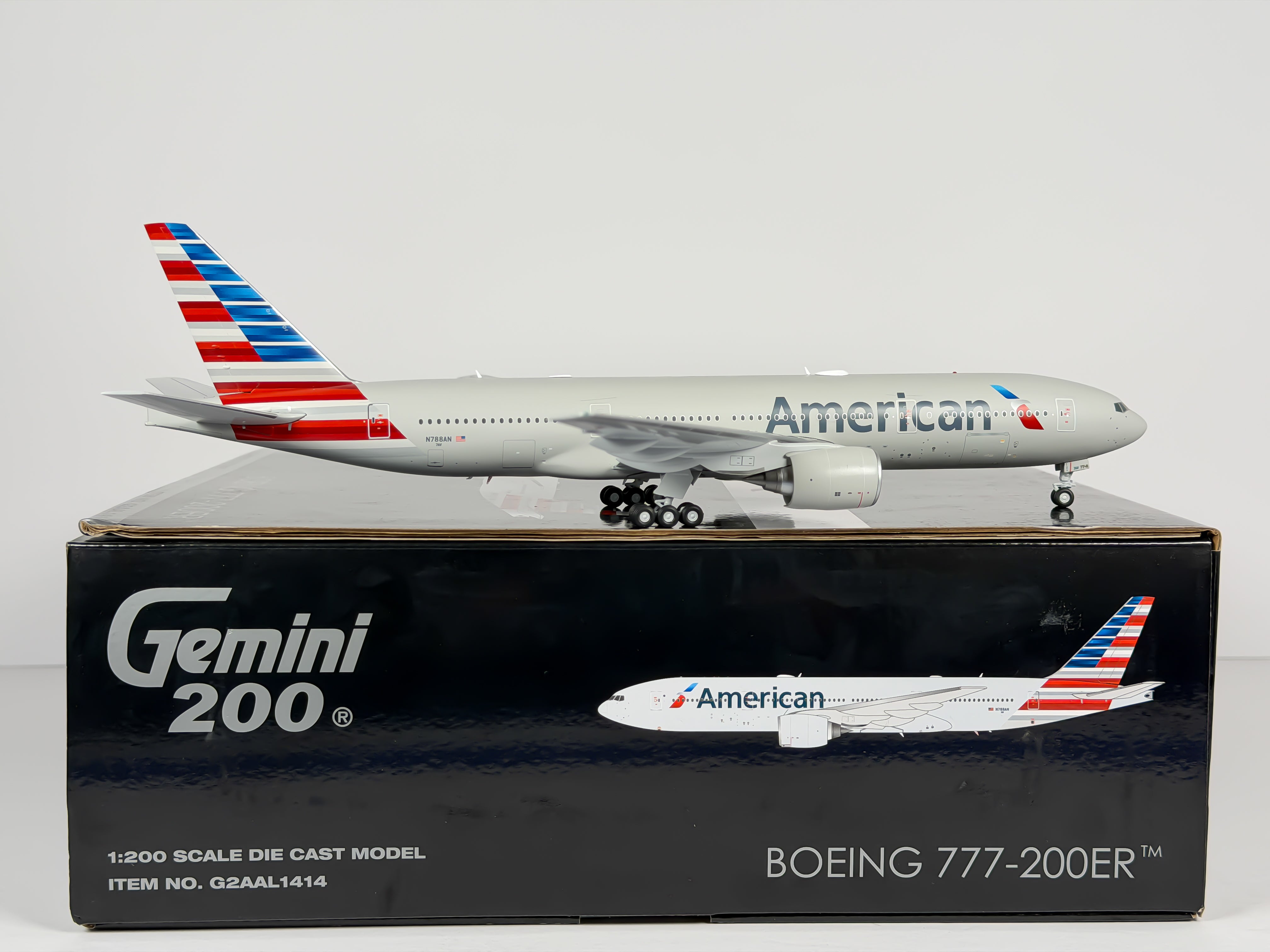American Airlines Boeing 777-200ER 1:200 Gemini Jets N788AN (G2AAL1414)
