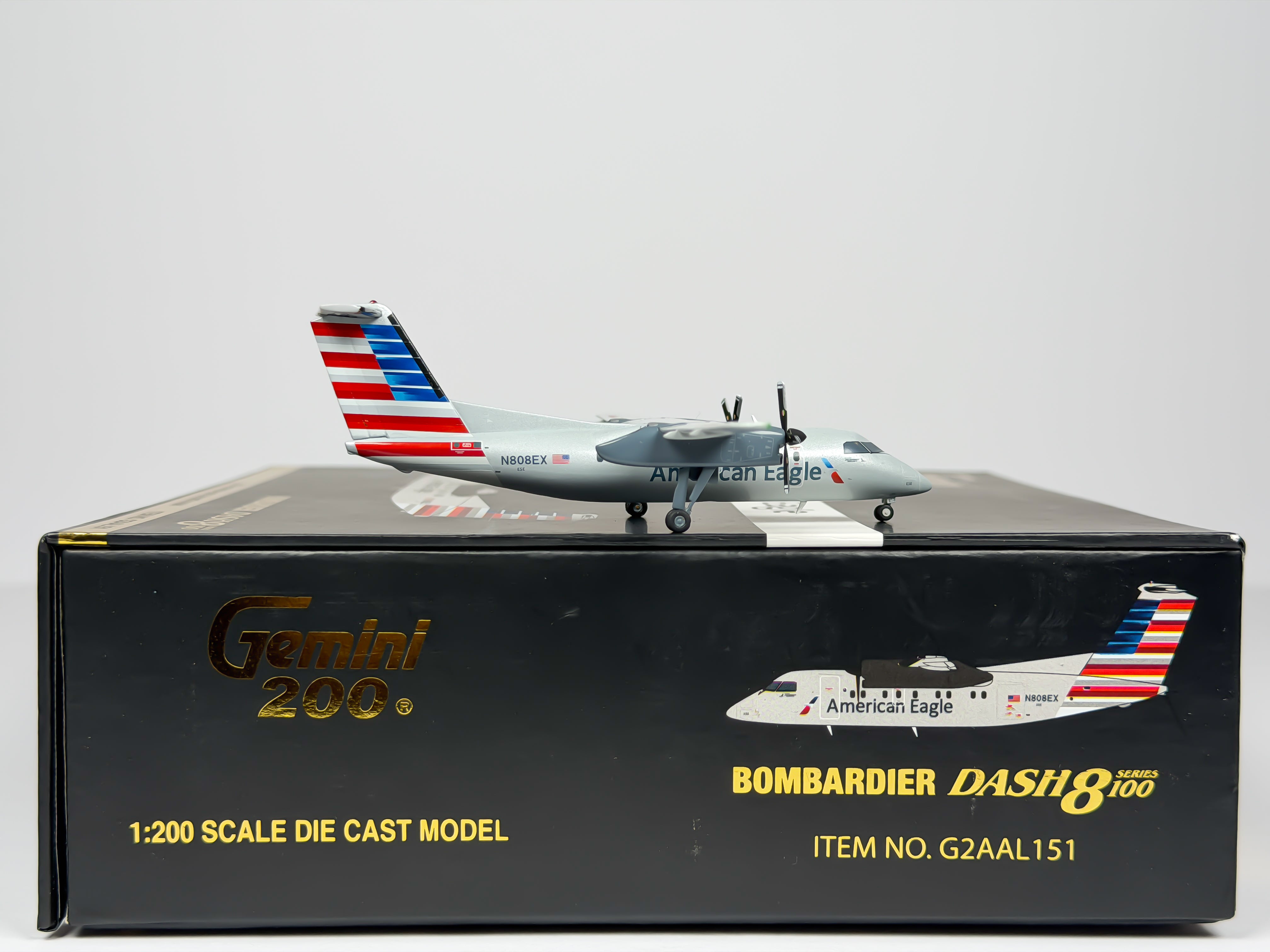 American Eagle De Havilland Q300 1:200 Gemini Jets N808EX (G2AAL151)