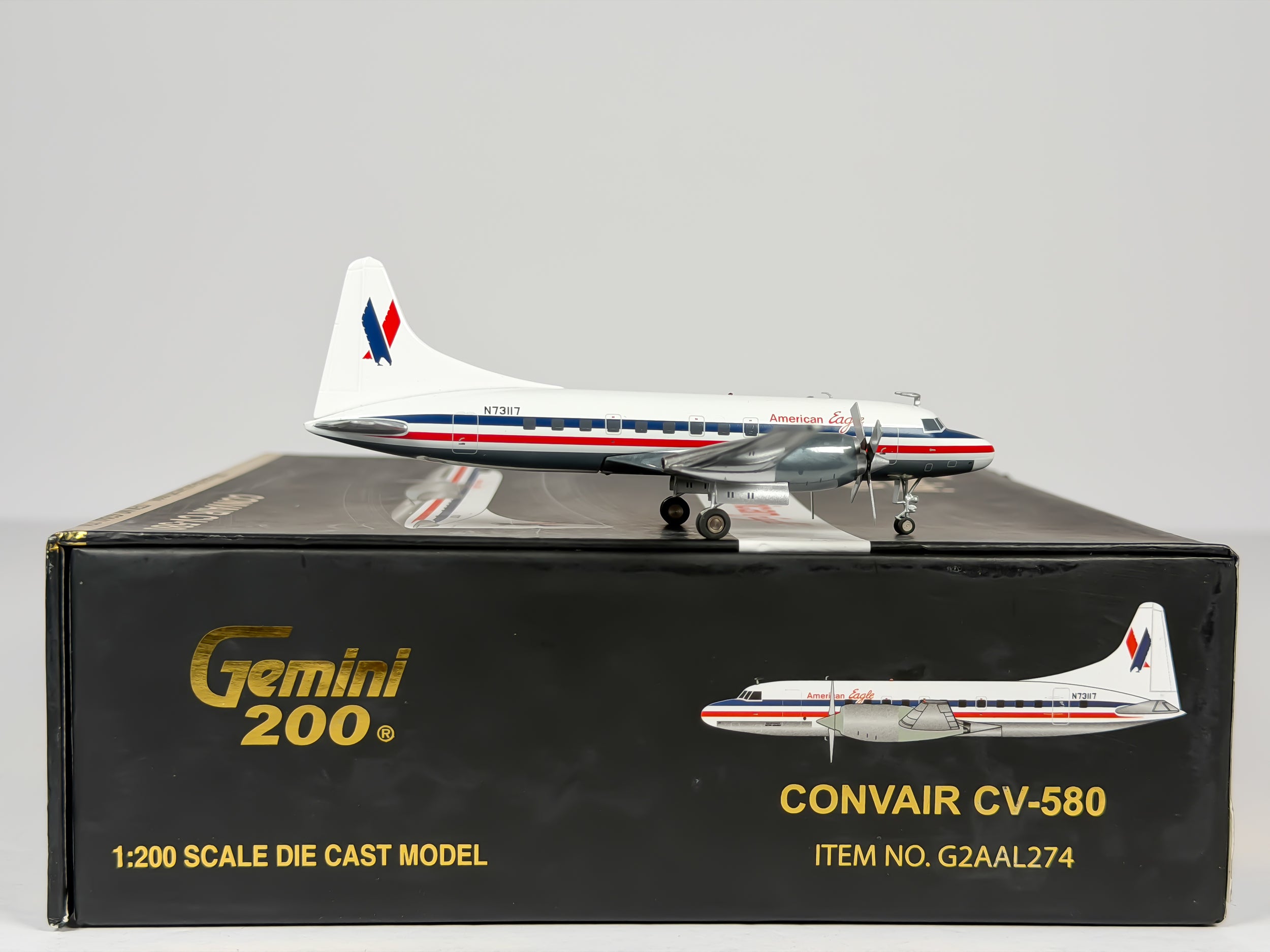 American Eagle Convair CV-580 1:200 Gemini Jets N73117 (G2AAL274)