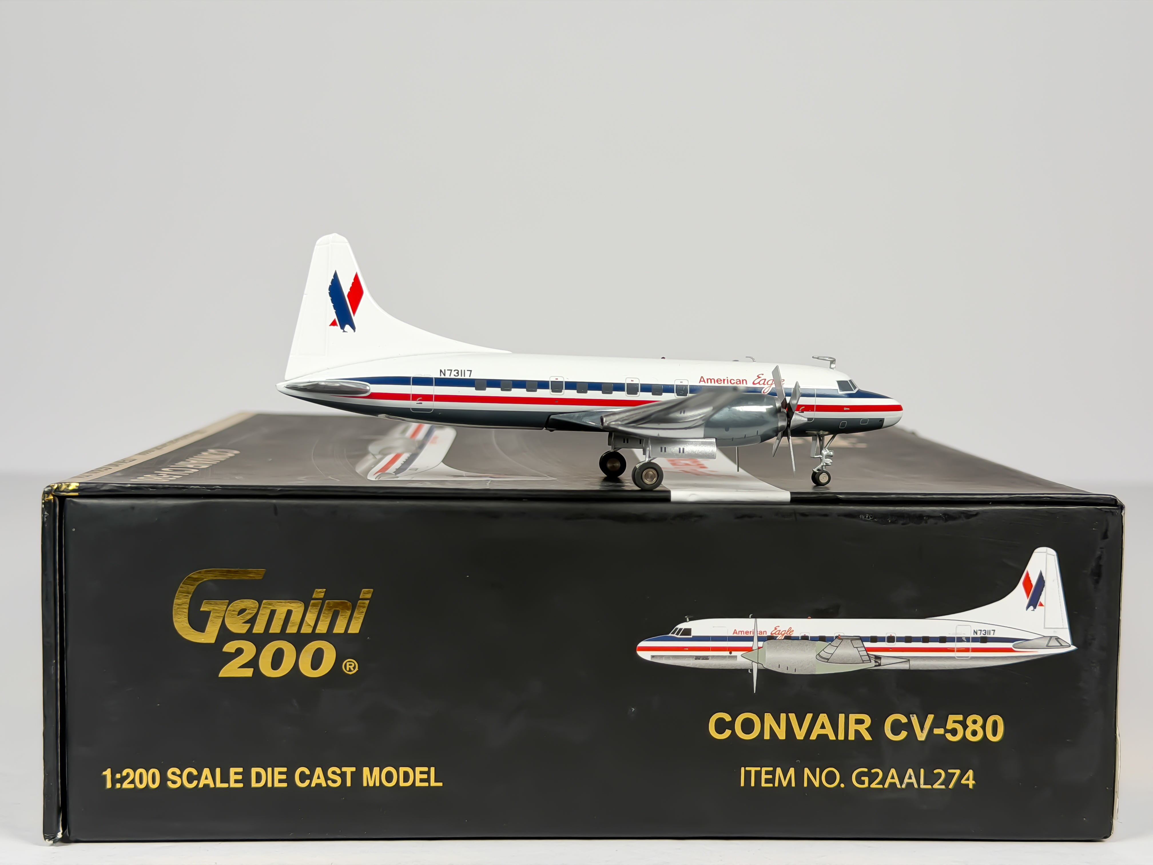 American Eagle Convair CV-580 1:200 Gemini Jets N73117 (G2AAL274)