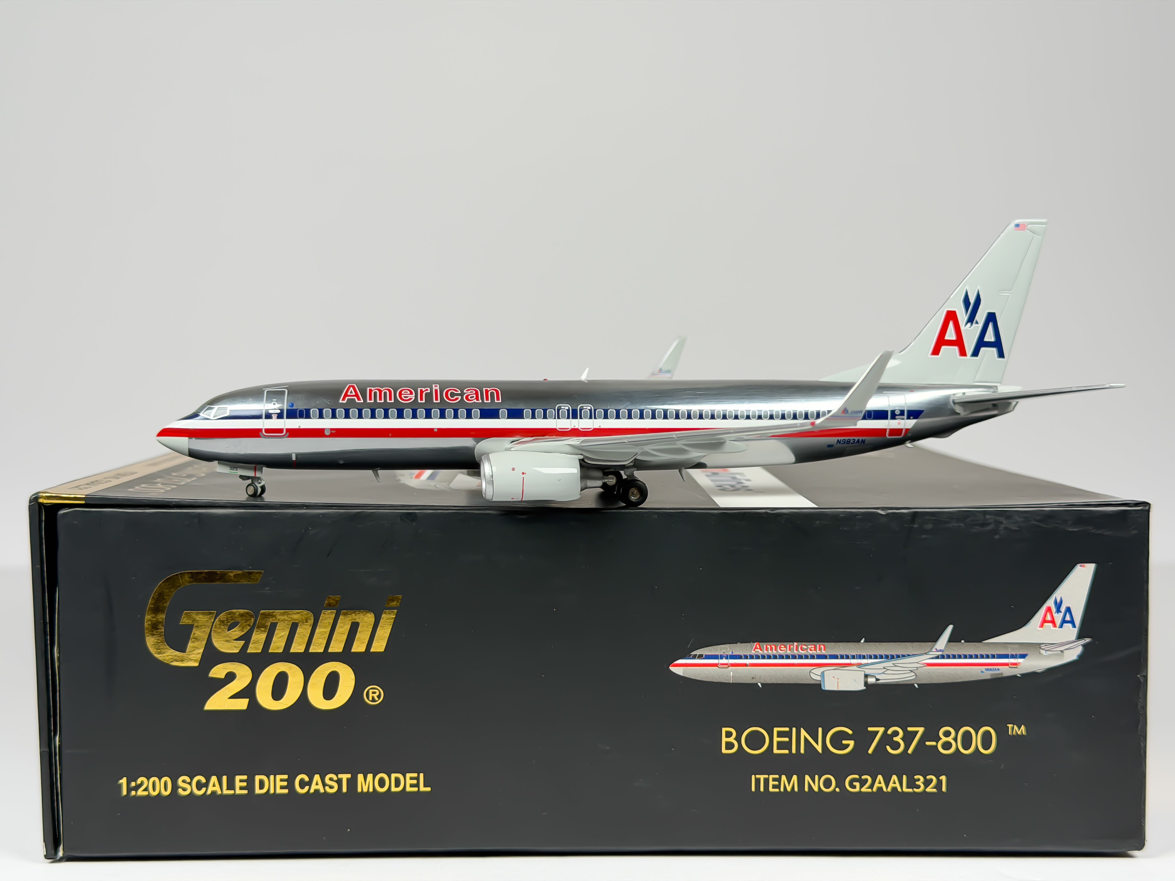 American Airlines Boeing 737-800 1:200 Gemini Jets N983AN (G2AAL321)