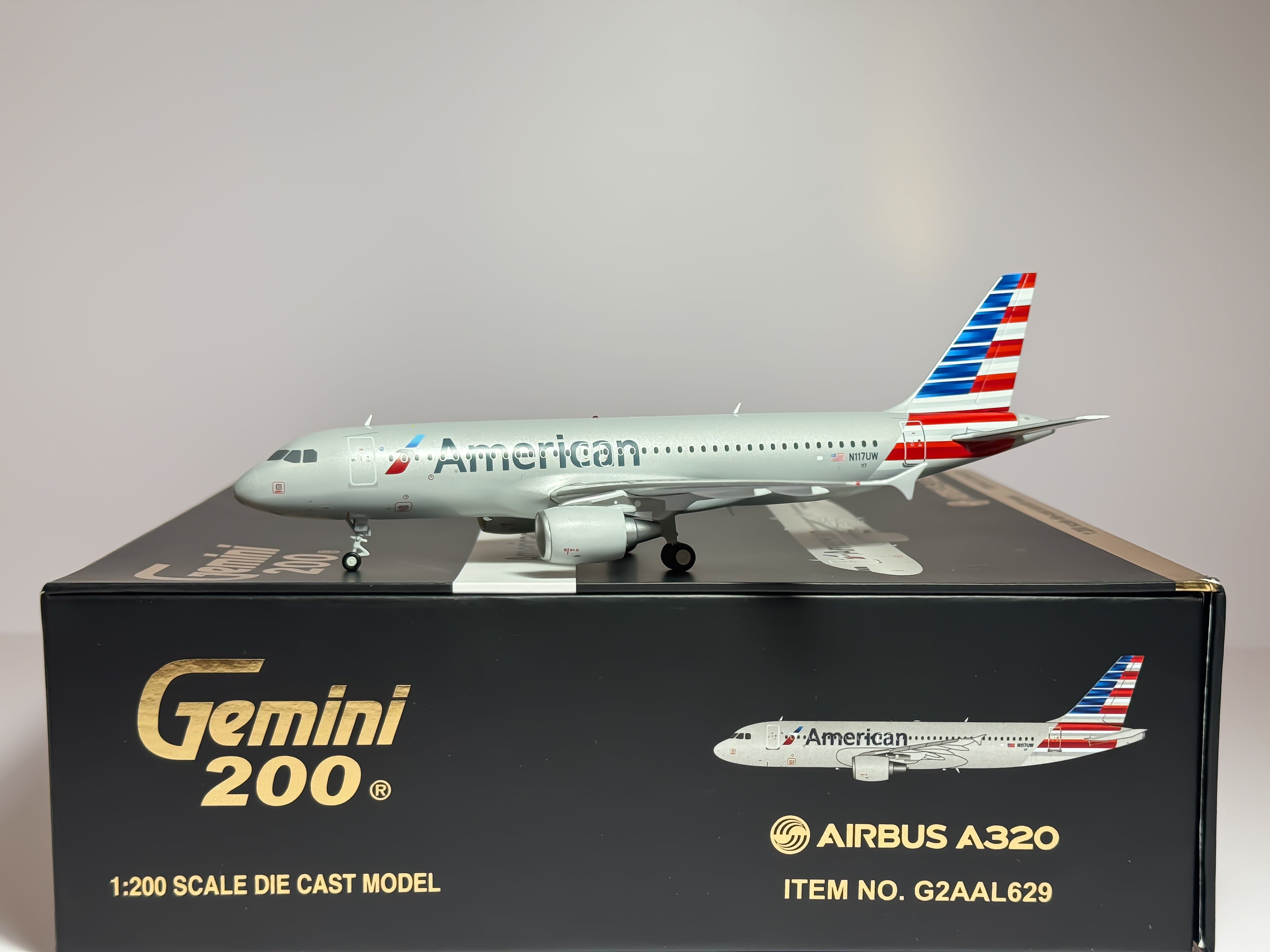 American Airlines Airbus A320 1:200 Gemini Jets N117UW (G2AAL629)