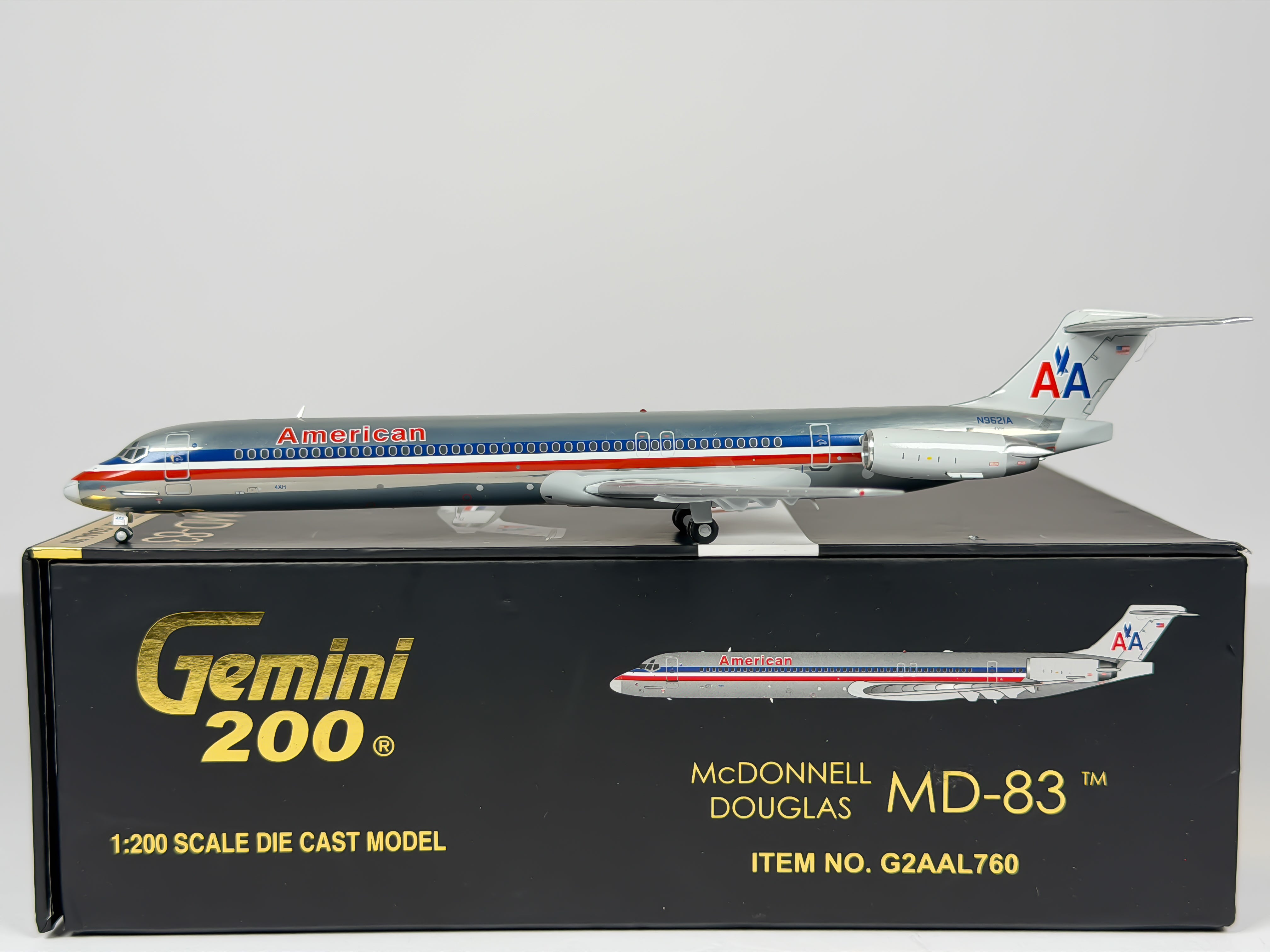 American Airlines McDonnell Douglas MD-83 1:200 Gemini Jets N9621A (G2AAL760)