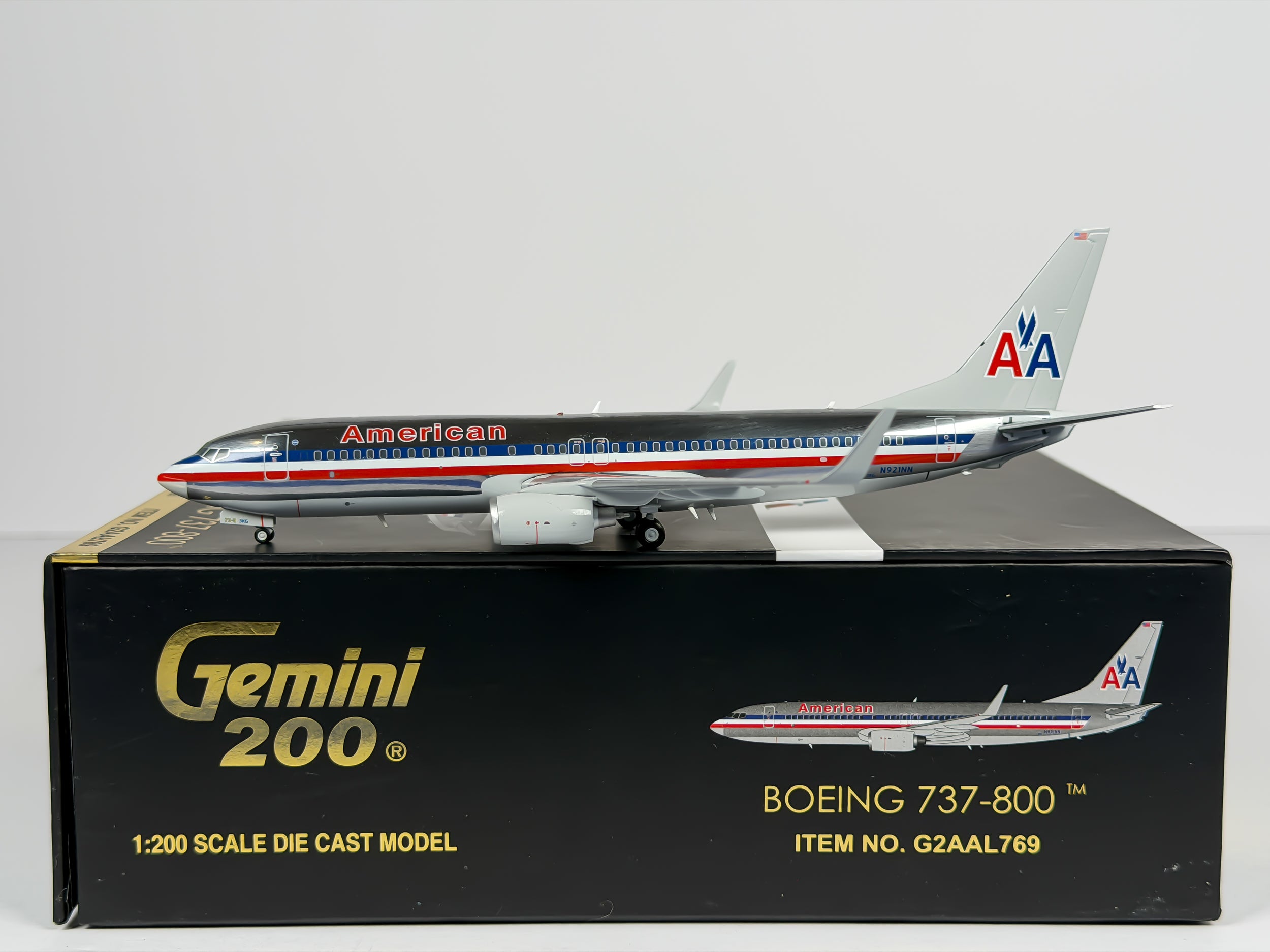 American Airlines Boeing 737-800 1:200 Gemini Jets N921NN (G2AAL769)