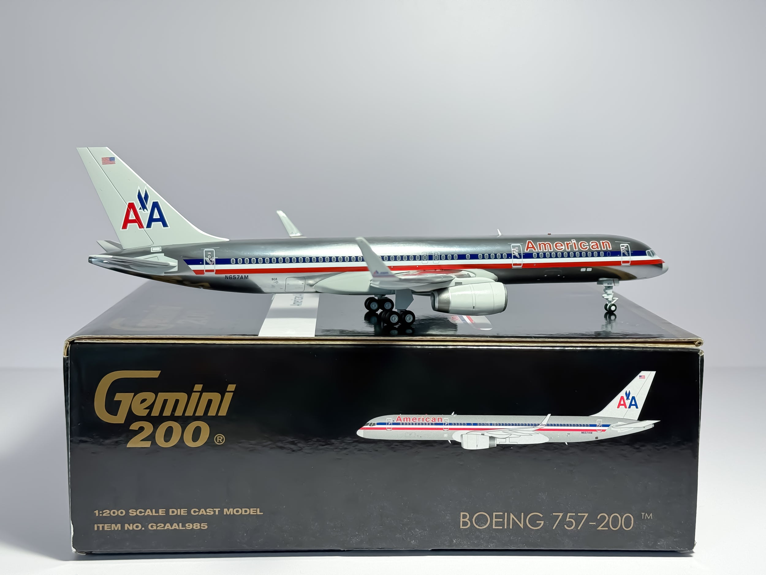 American Airlines Boeing 757-200 1:200 Gemini Jets N657AM (G2AAL985)