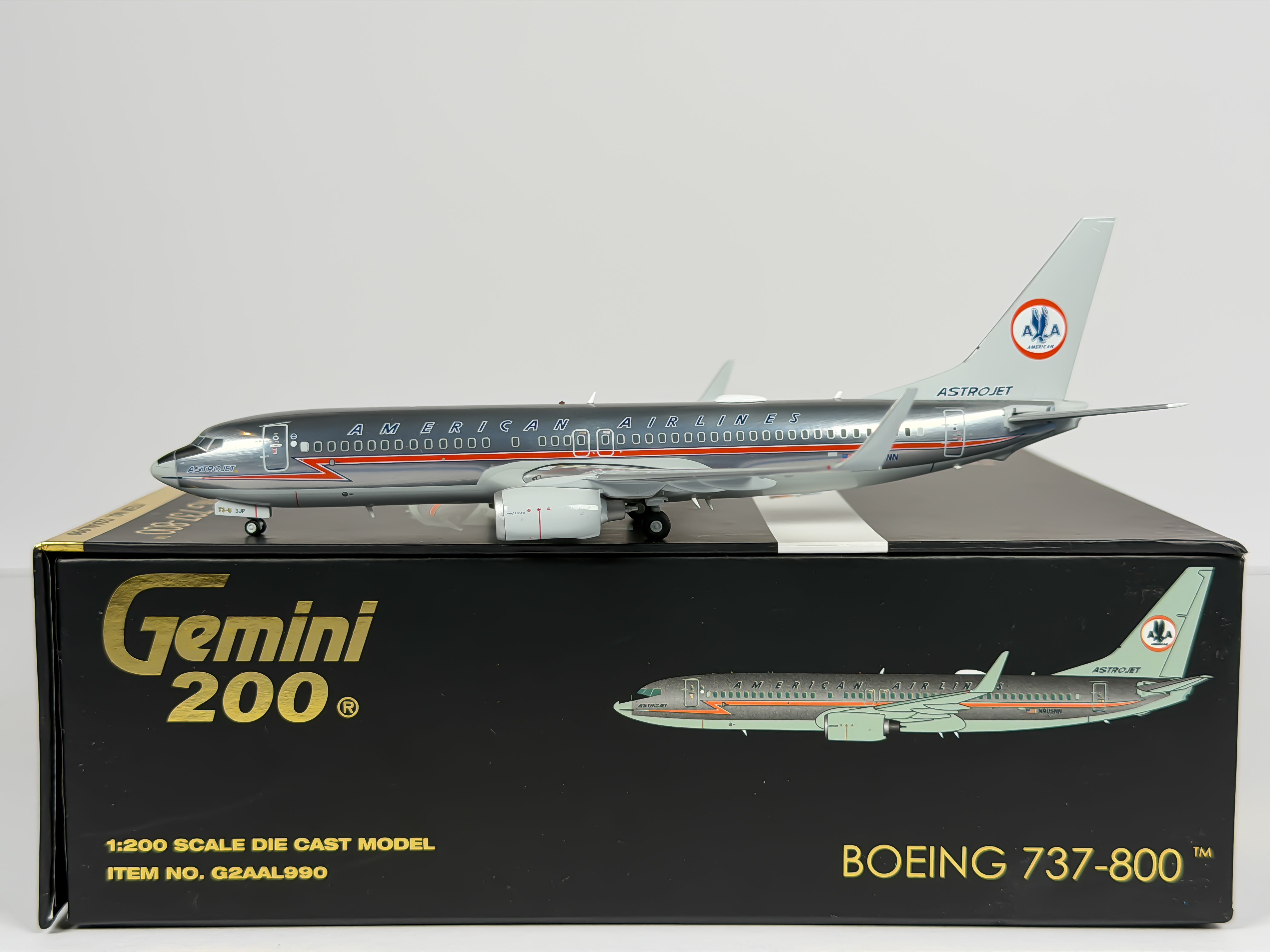 American Airlines Boeing 737-800 1:200 Gemini Jets N905NN (G2AAL990)