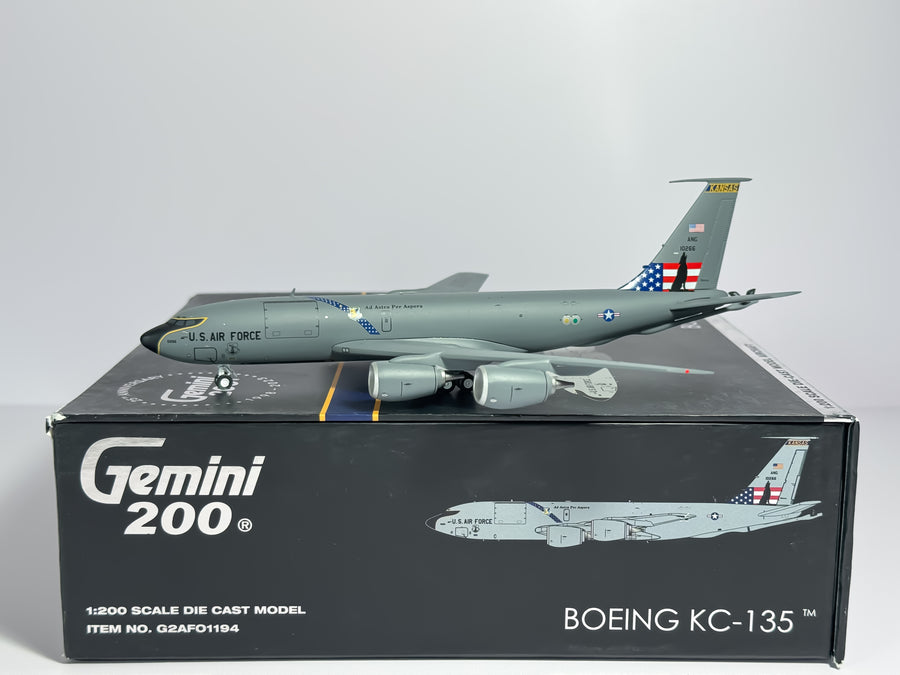 U.S Air Force (USAF) Boeing 707 (KC-135 Stratotanker) 1:200 Gemini Jets 61-0266 (G2AFO1194)