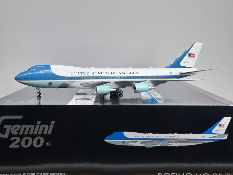 U.S Air Force (USAF) Boeing 747 (VC-25) 1:200 Gemini Jets 28-8000 (G2AFO1204)