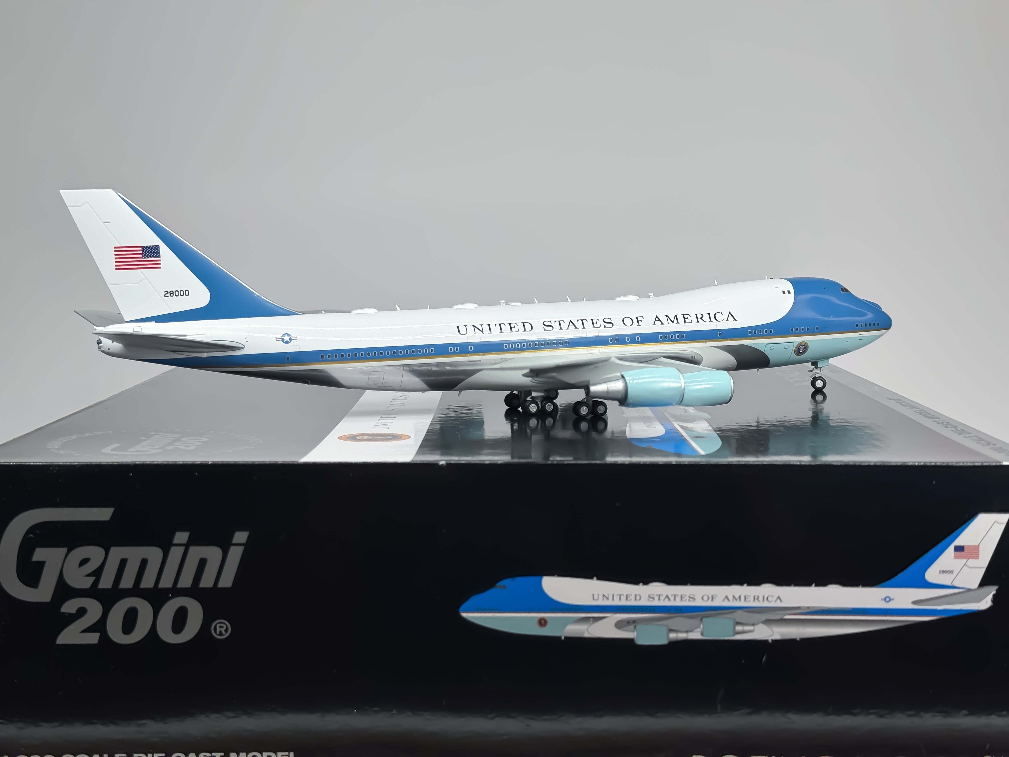 U.S Air Force (USAF) Boeing 747 (VC-25) 1:200 Gemini Jets 28-8000 (G2AFO1204)