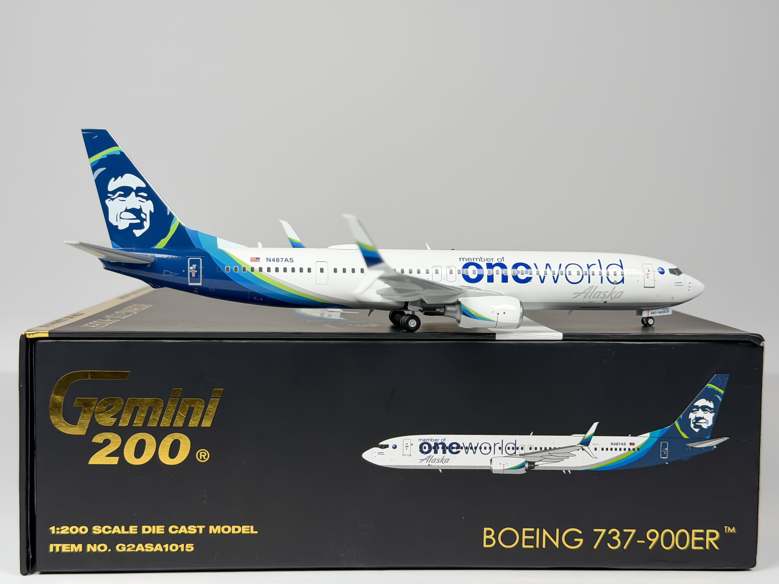 Alaska Airlines Boeing 737-900 1:200 Gemini Jets N487AS (G2ASA1015)