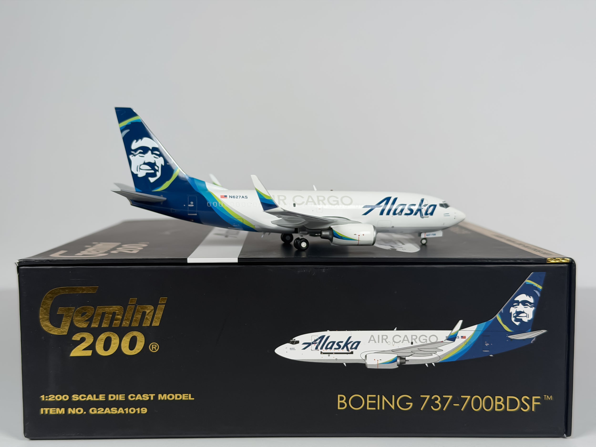 Alaska Airlines Boeing 737-700F 1:200 Gemini Jets N627AS (G2ASA1019)