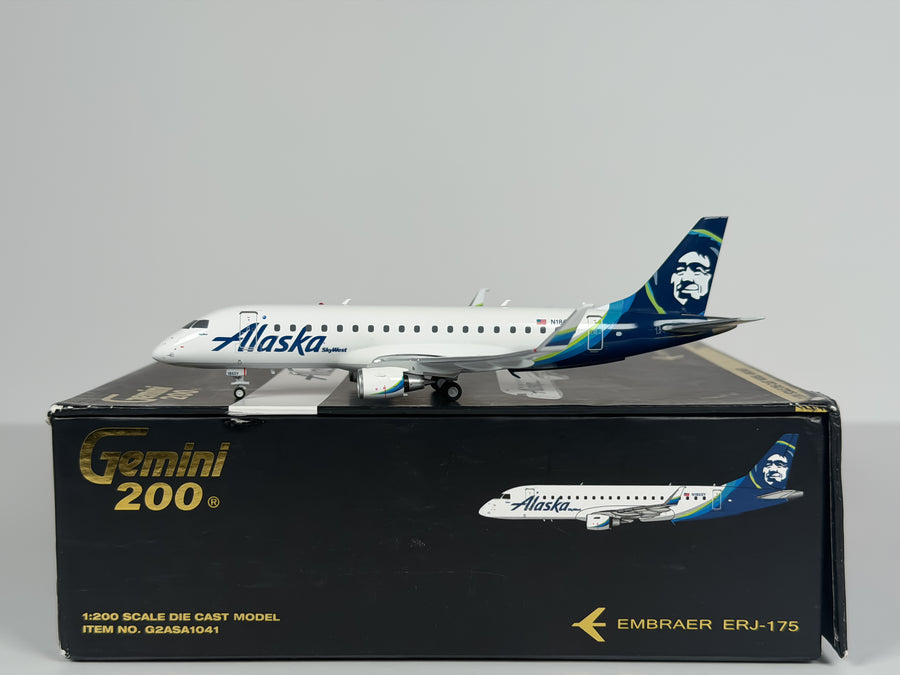 Alaska Airlines Embraer E175 1:200 Gemini Jets N186SY (G2ASA1041)