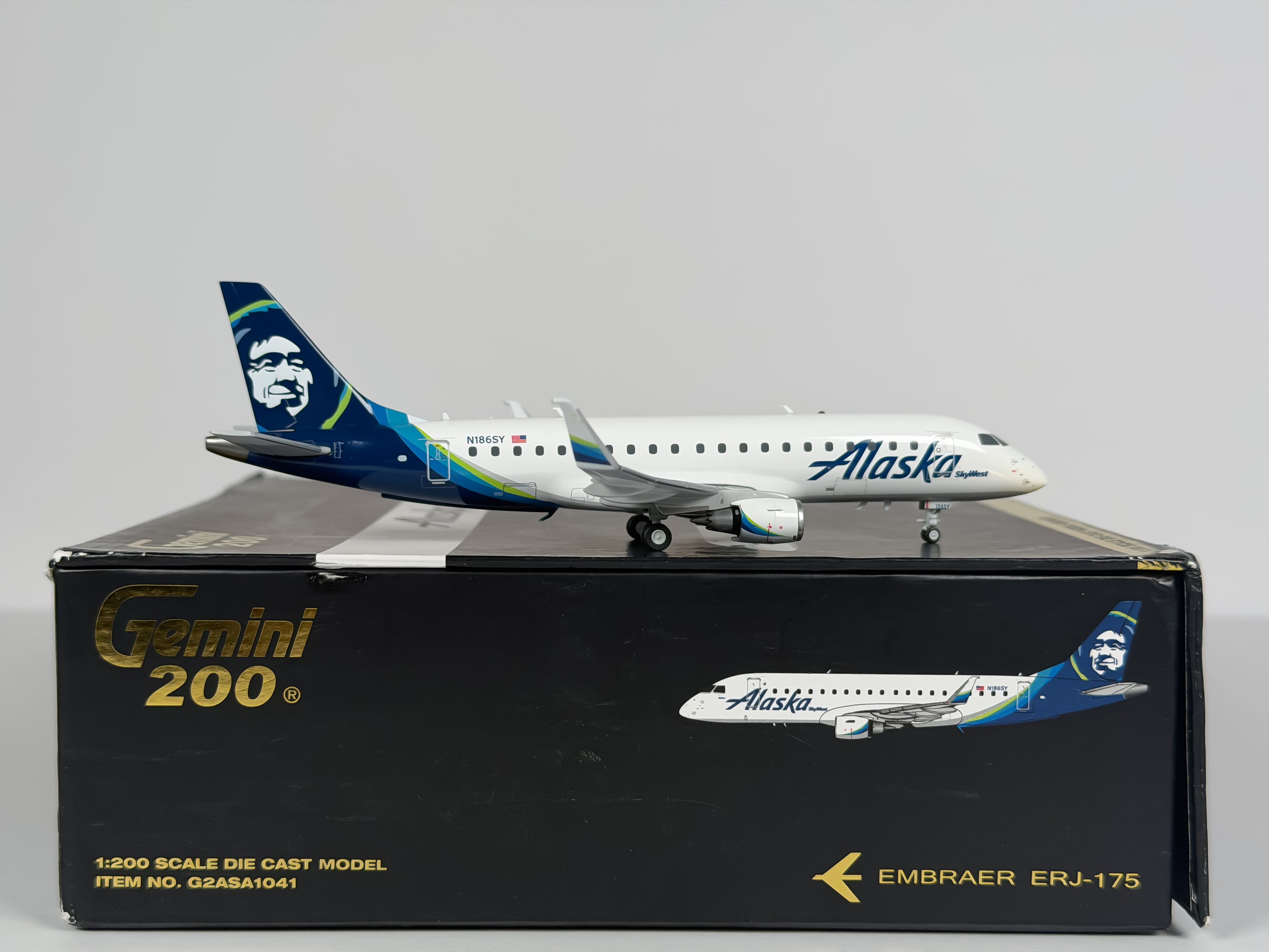 Alaska Airlines Embraer E175 1:200 Gemini Jets N186SY (G2ASA1041)
