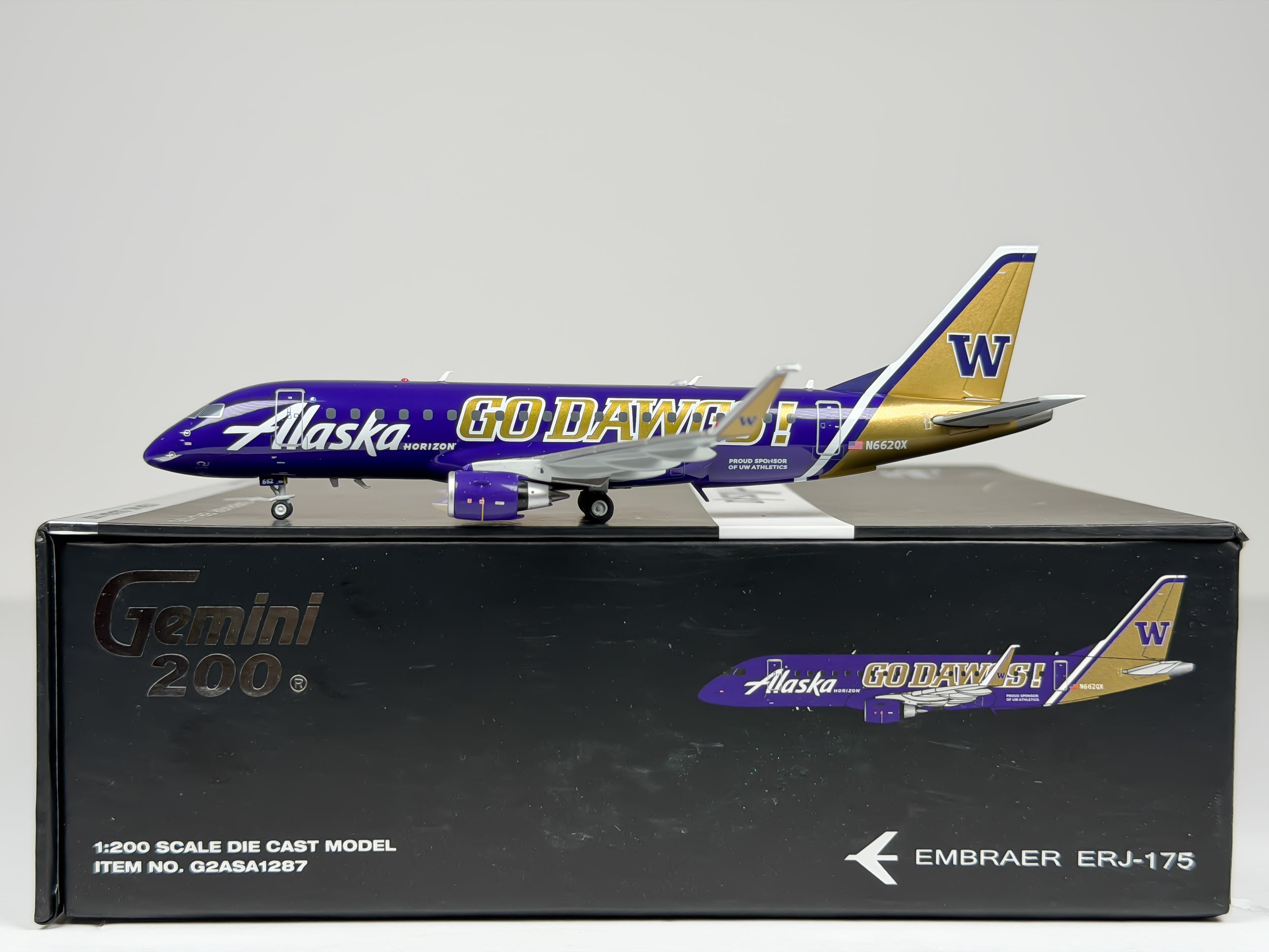 Alaska Airlines Embraer E175 1:200 Gemini Jets N662QX (G2ASA1287)