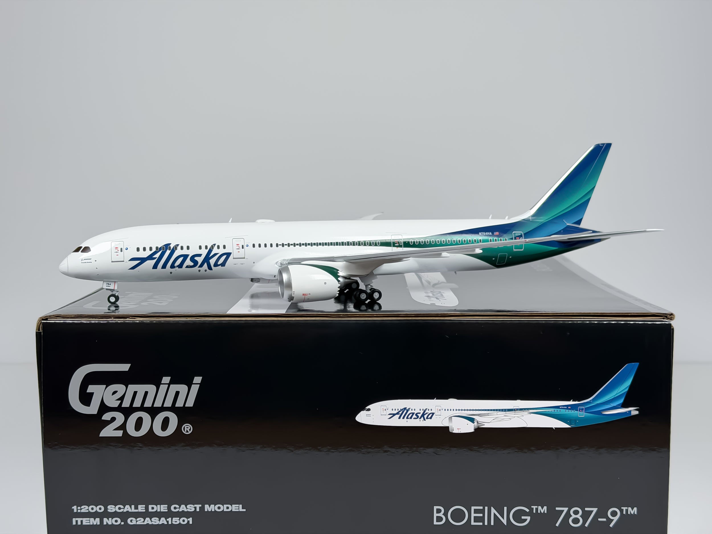 Alaska Airlines Boeing 787-9 1:200 Gemini Jets N784HA (G2ASA1501)