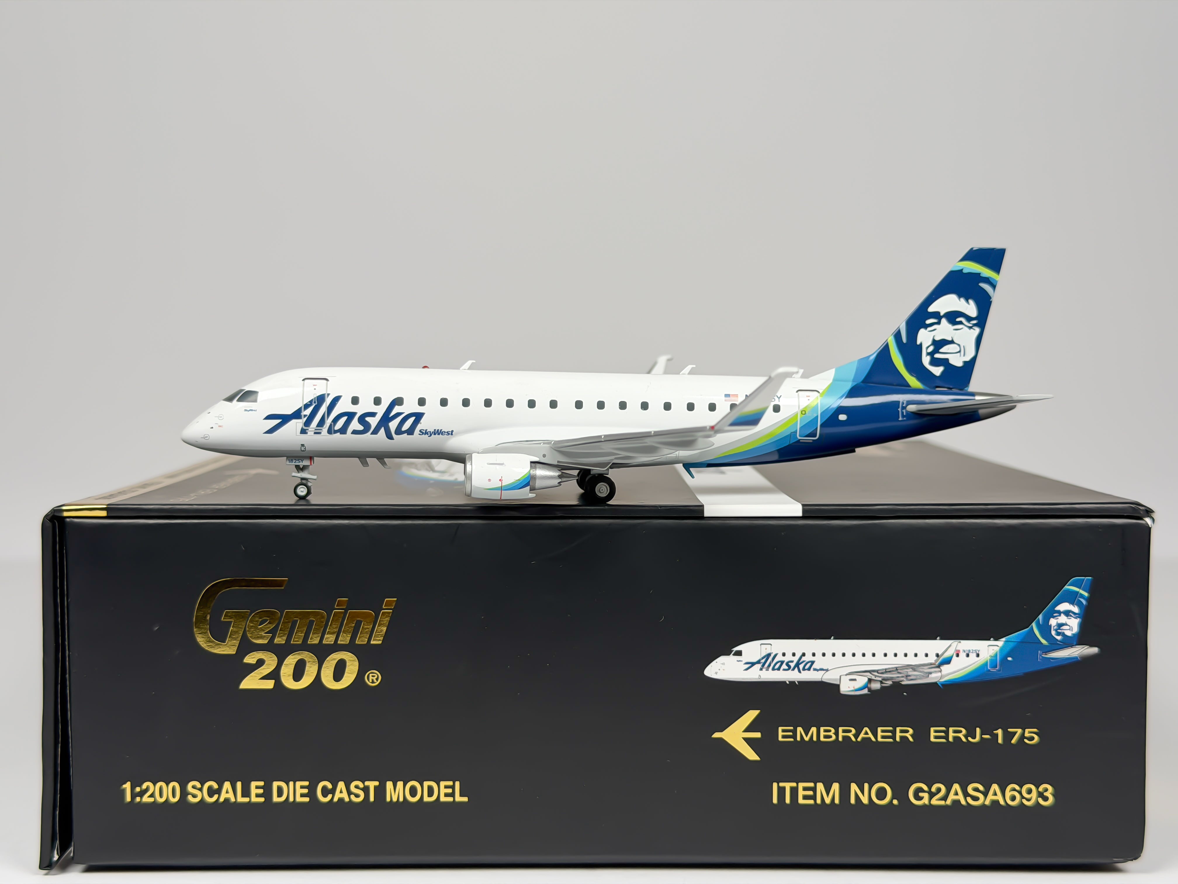Alaska Airlines Embraer E175 1:200 Gemini Jets N182SY (G2ASA693)